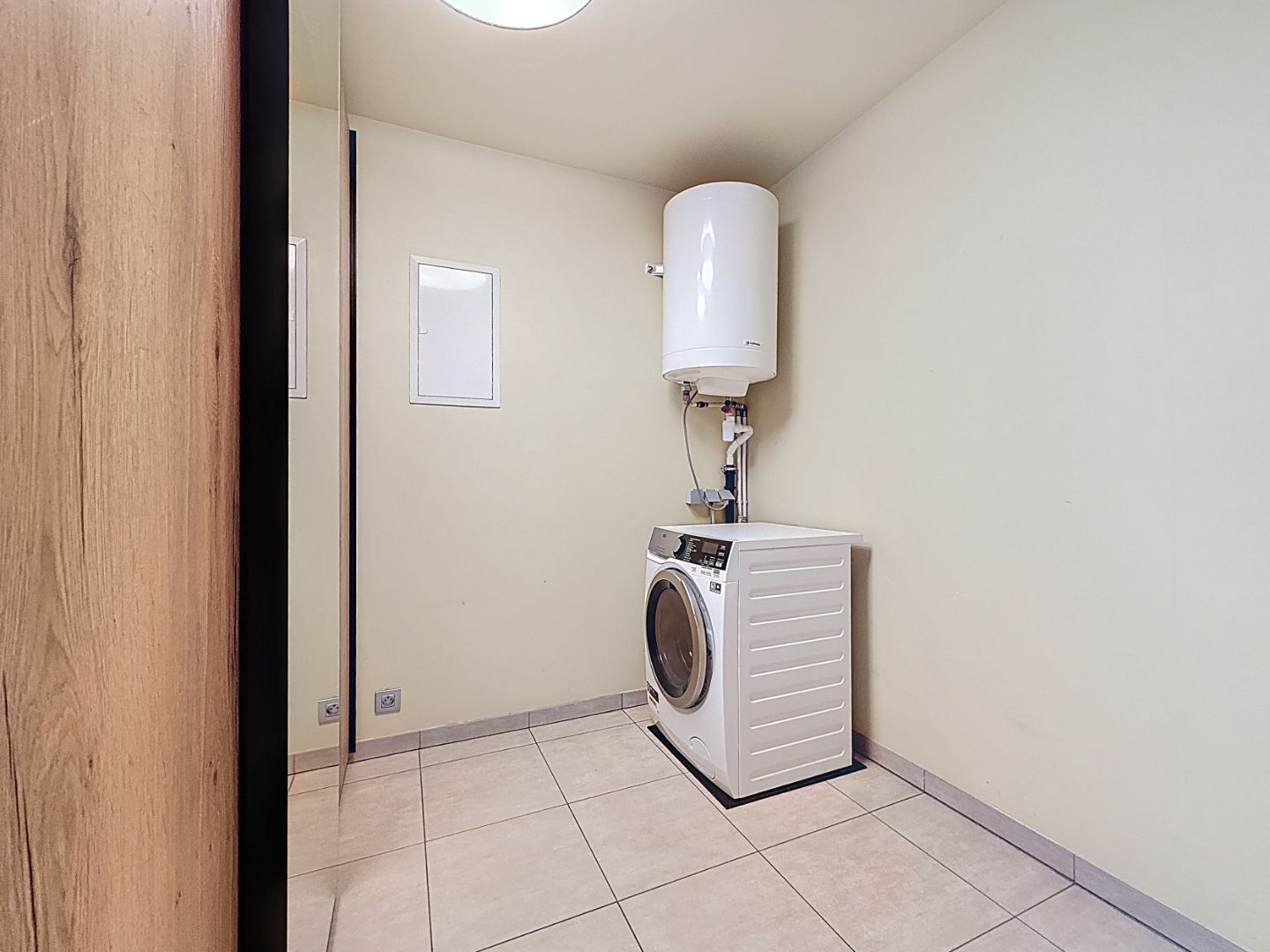 Instapklaar appartement met zuid-gericht terras te Nieuwpoort. foto 8