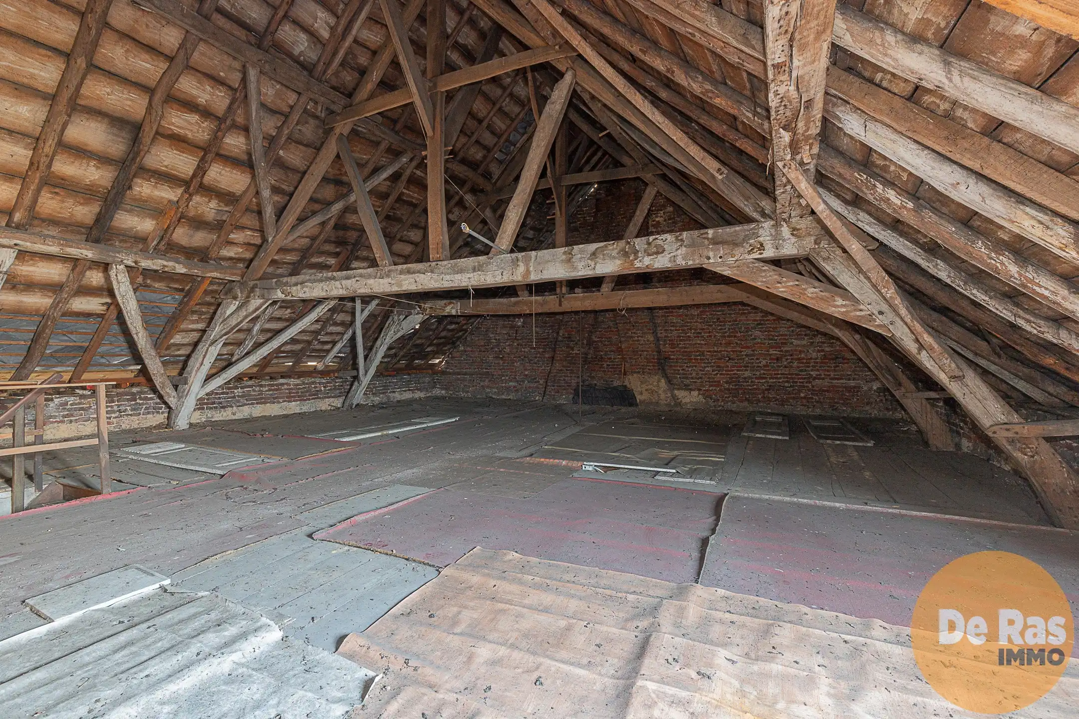 NIEUWERKERKEN - BURGERHUIS MET GROTE TUIN foto 38