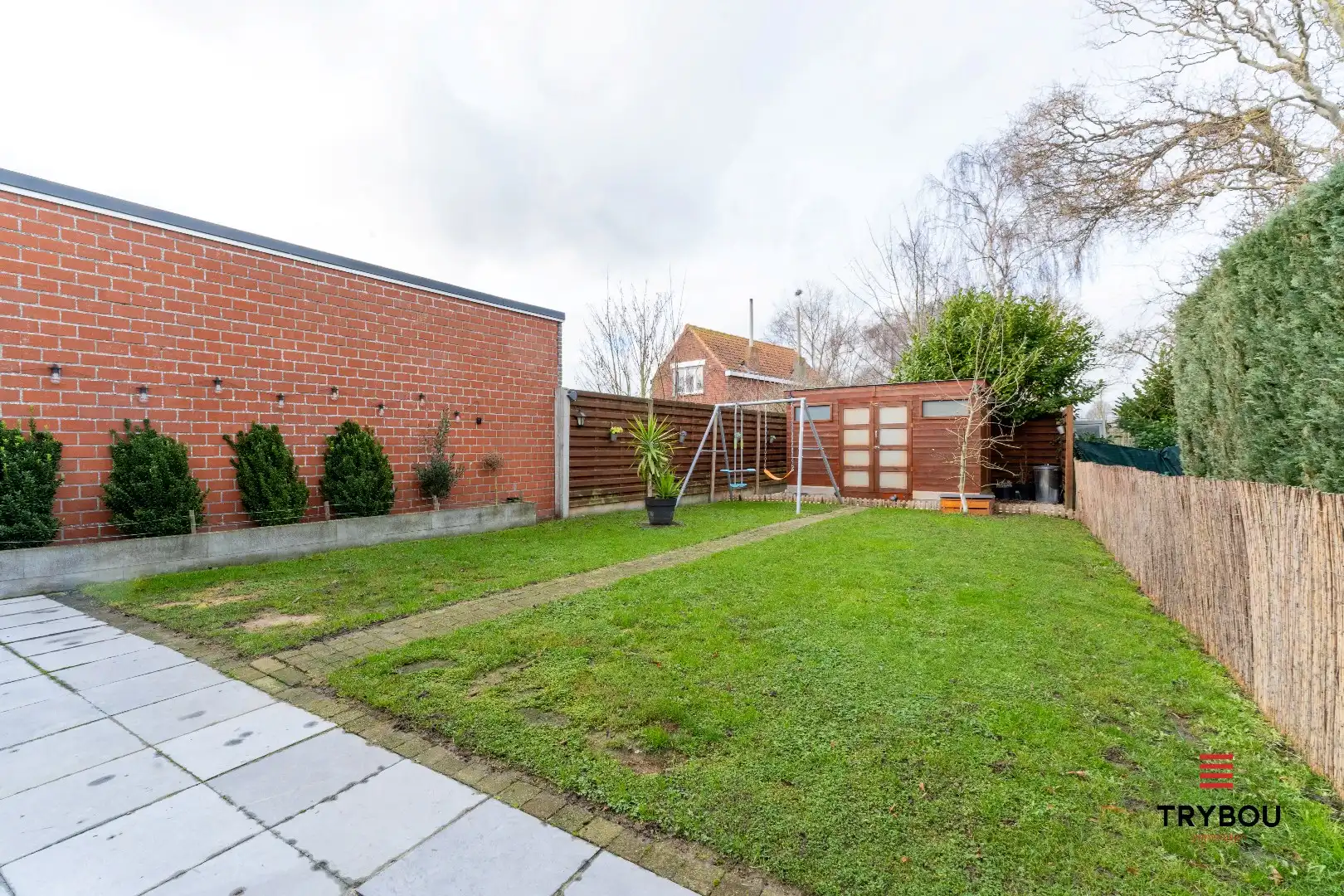 Instapklare woning met 3 slaapkamers, garage en tuin foto 17