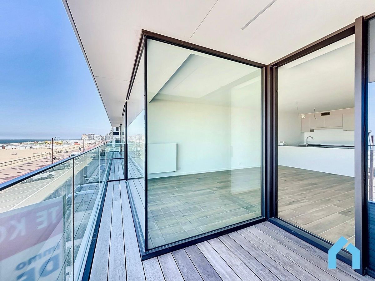 High-end nieuwbouwappartement op de tweede verdieping met adembenemend zeezicht te koop foto 4
