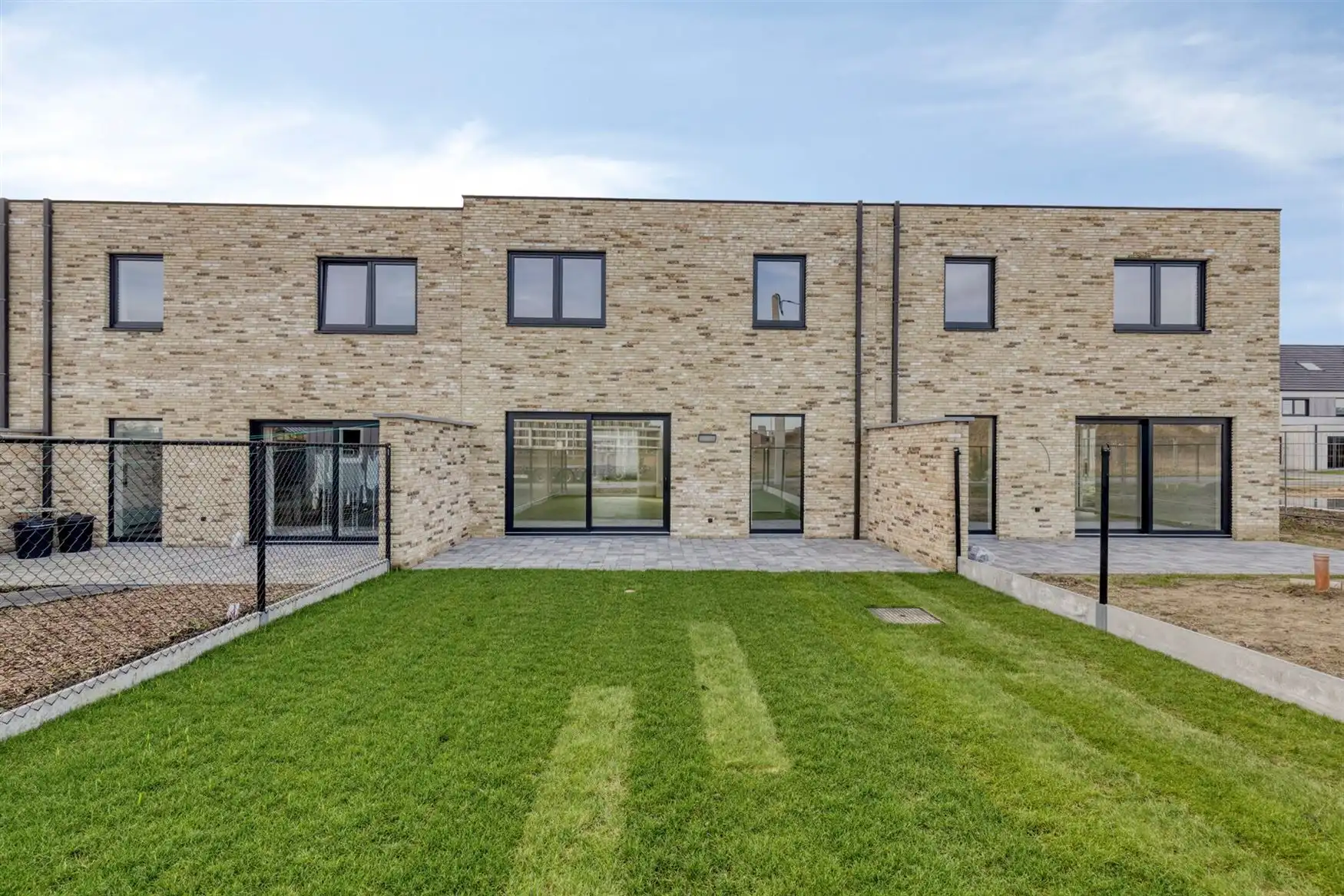 Nieuwbouwwoning foto 15