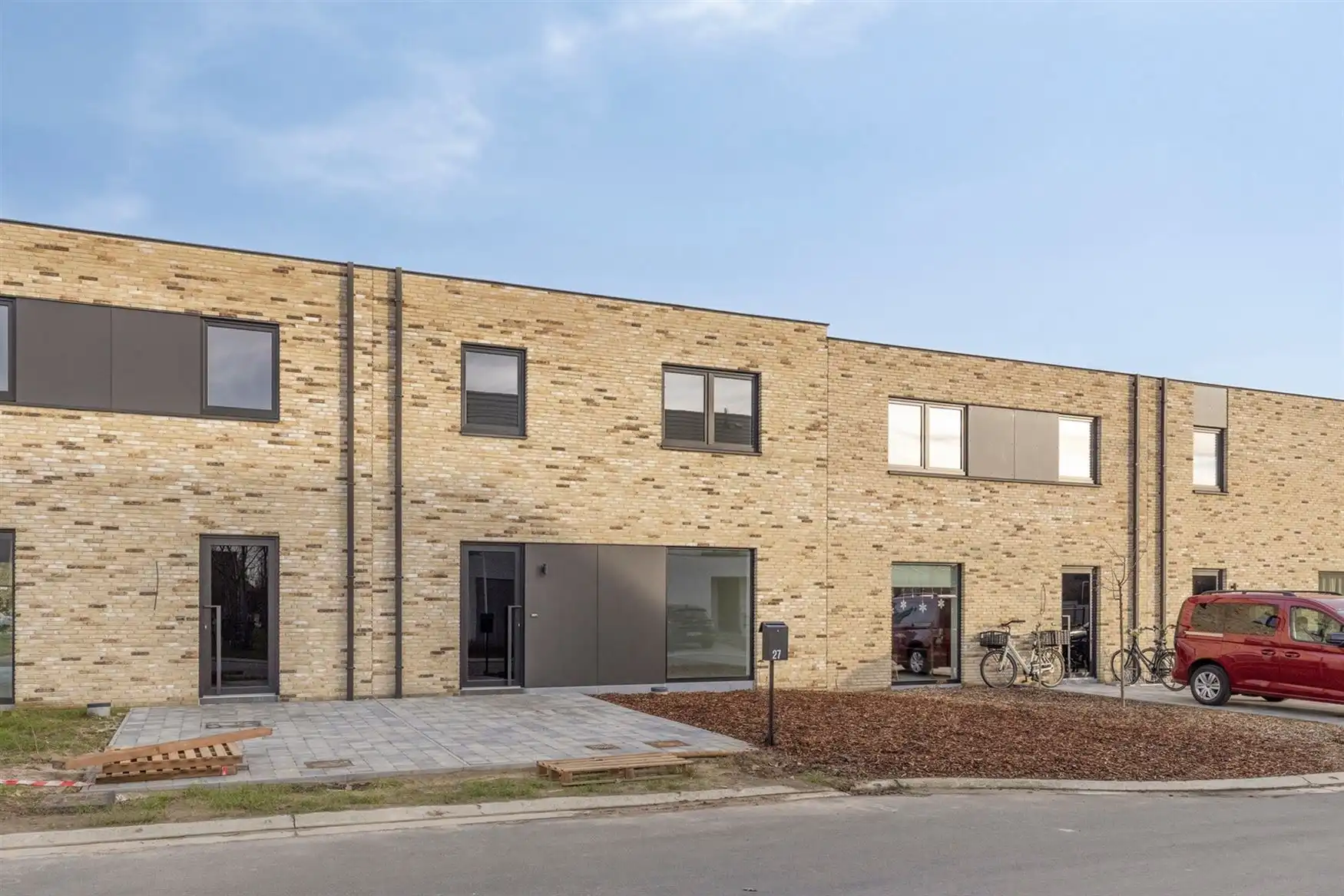 Nieuwbouwwoning foto 15