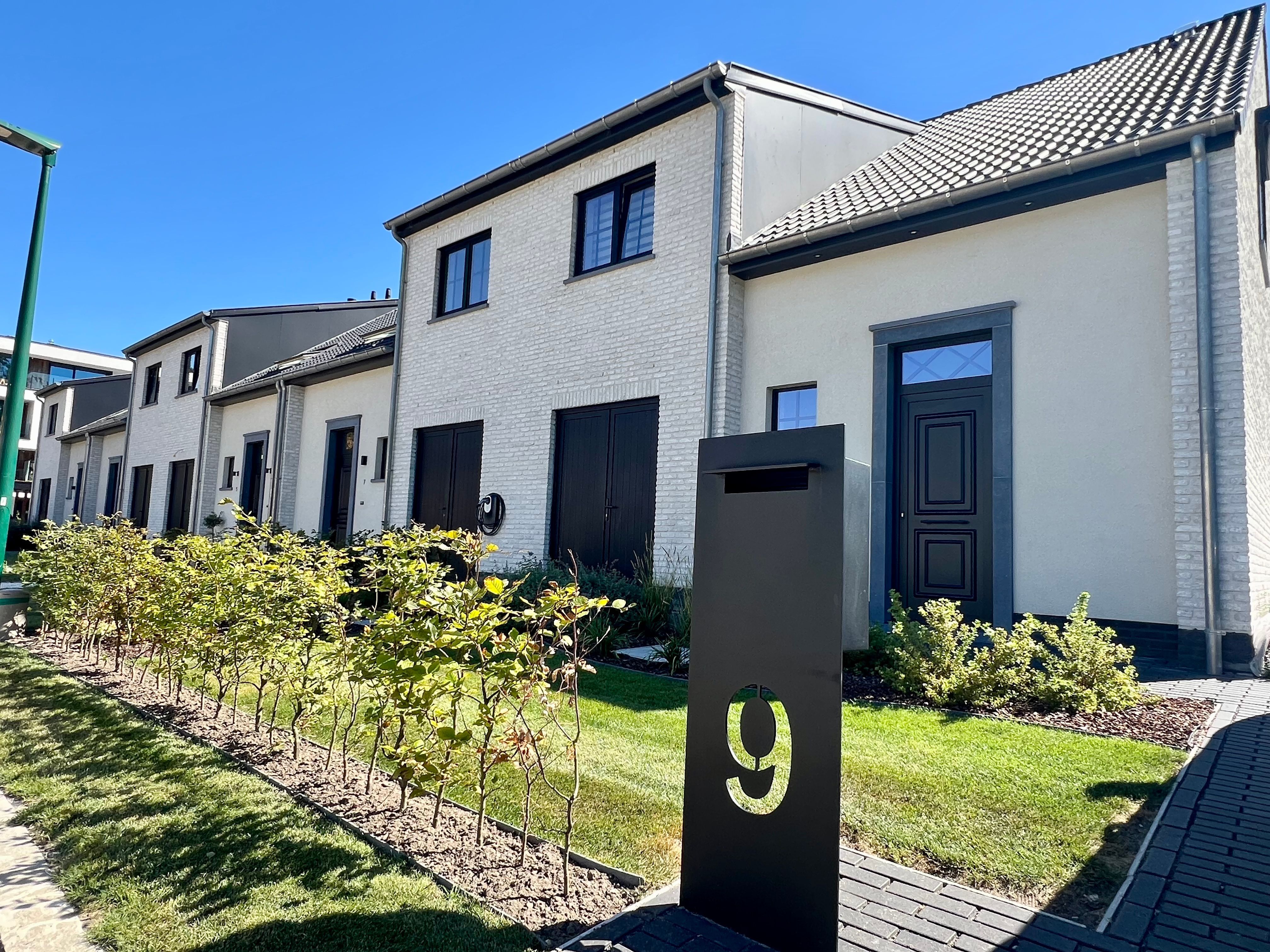 Haflopen nieuwbouwwoning met 3 ruime slaapkamers, oprit, carport, zonnige tuin, ... foto 16