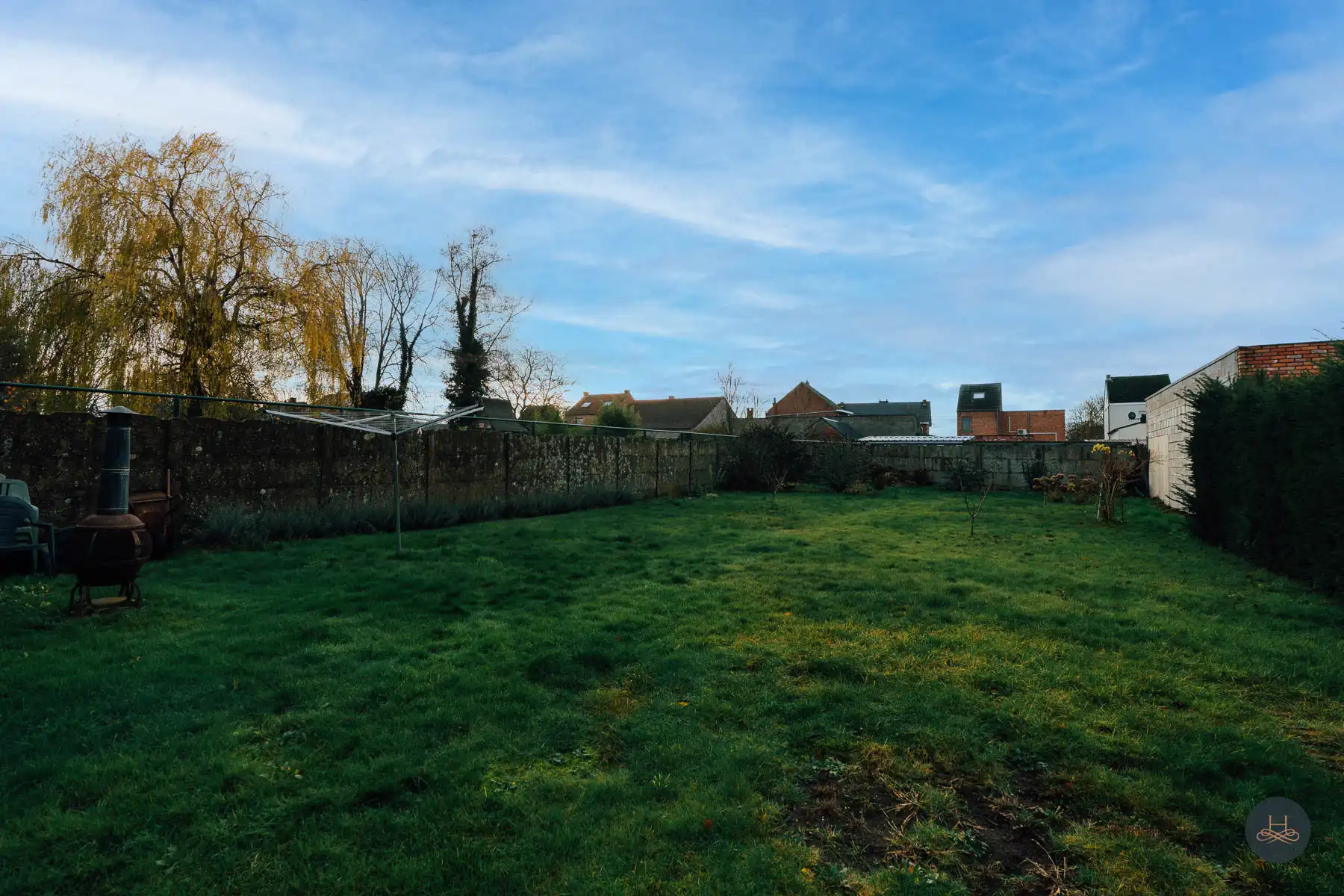 Gezinswoning met renovatiepotentieel op knap perceel foto 25