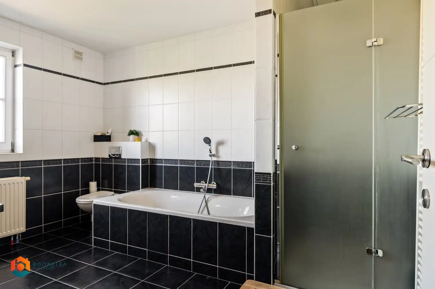 Woning met 3 slpkrs en tuin foto 16