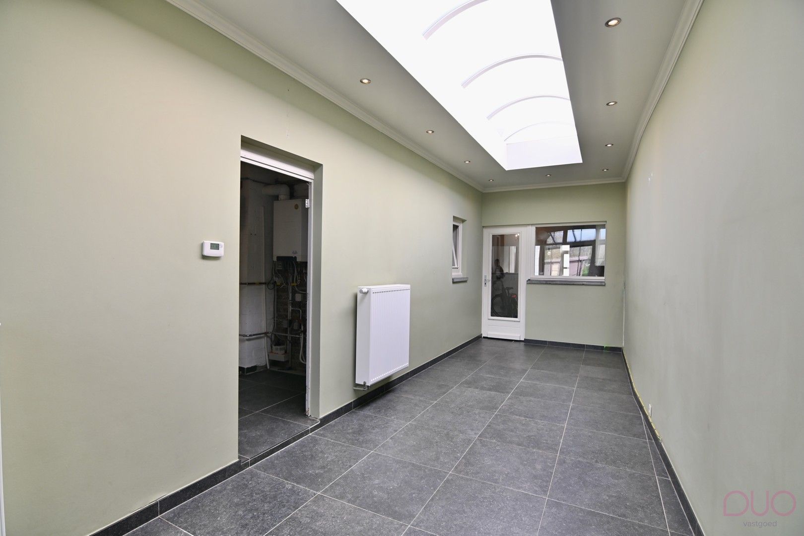 Instapklare woning, rustig gelegen in het centrum van Zoutleeuw, met landelijk uitzicht foto 10