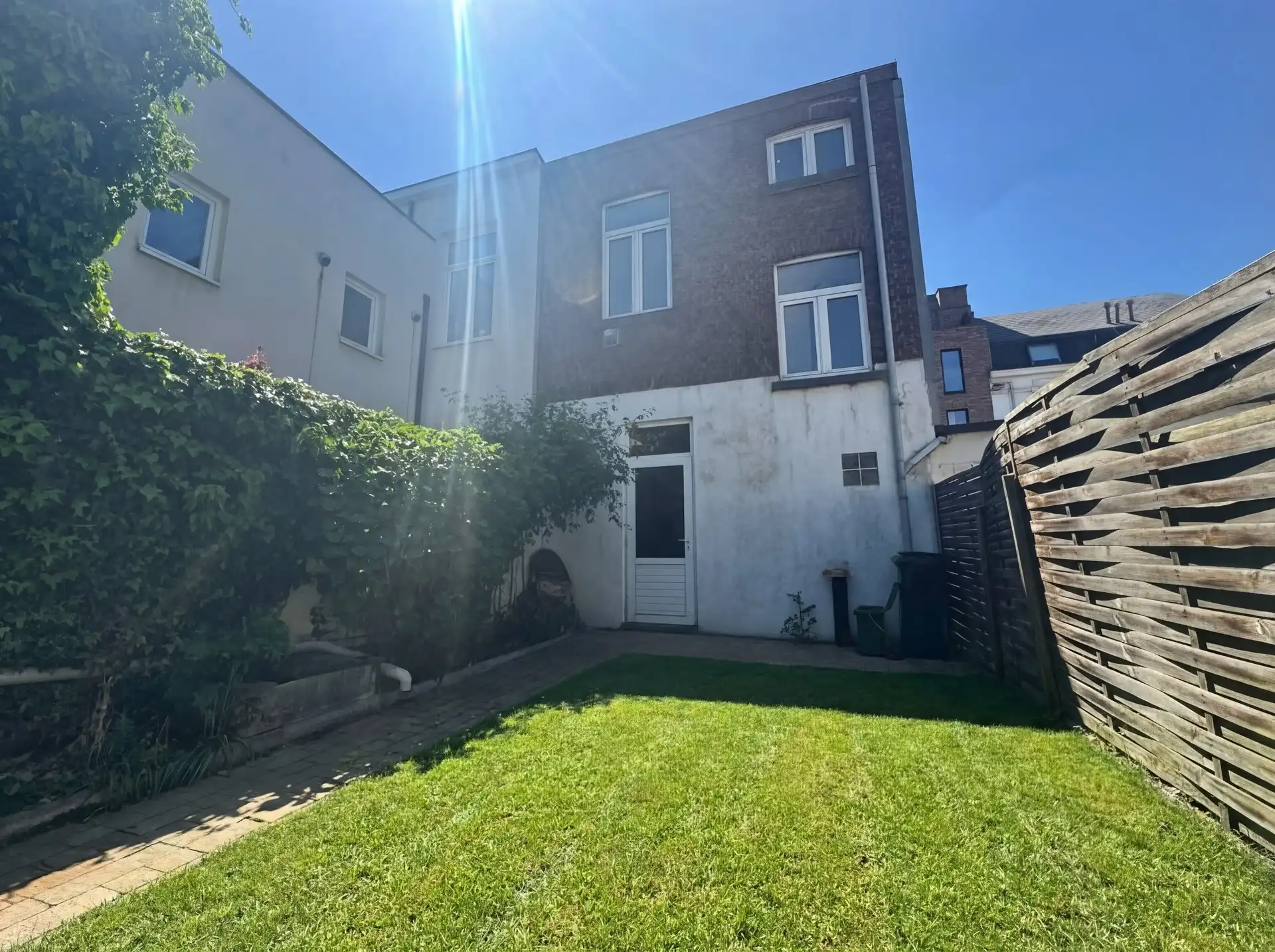 Gerenoveerde bel-etage in het volle stadscentrum foto 25