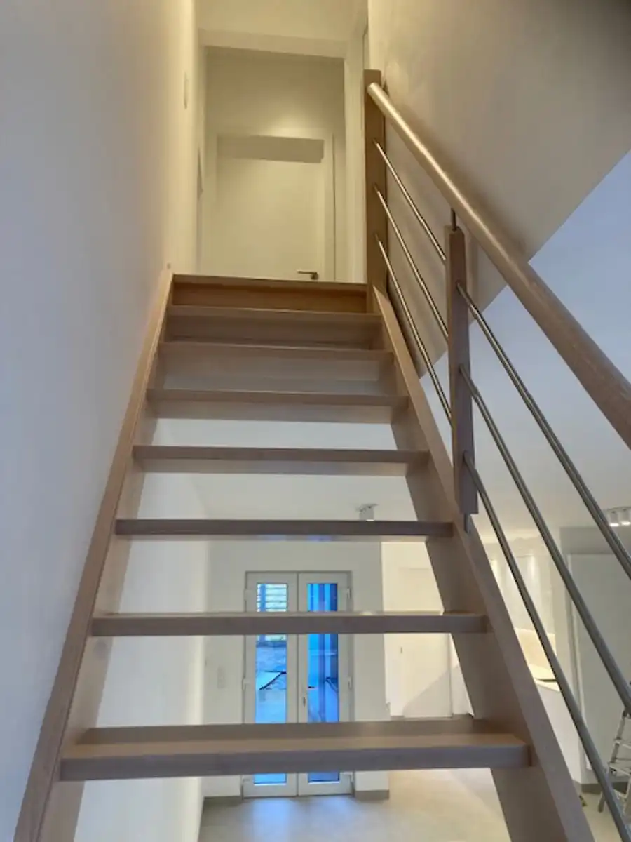 Totaal gerenoveerde, energiezuinige woning foto 8