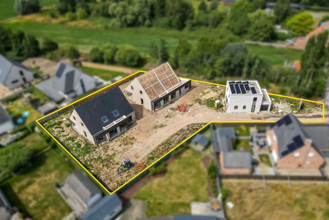 Stijlvol wonen in het centrum van Eernegem foto 2