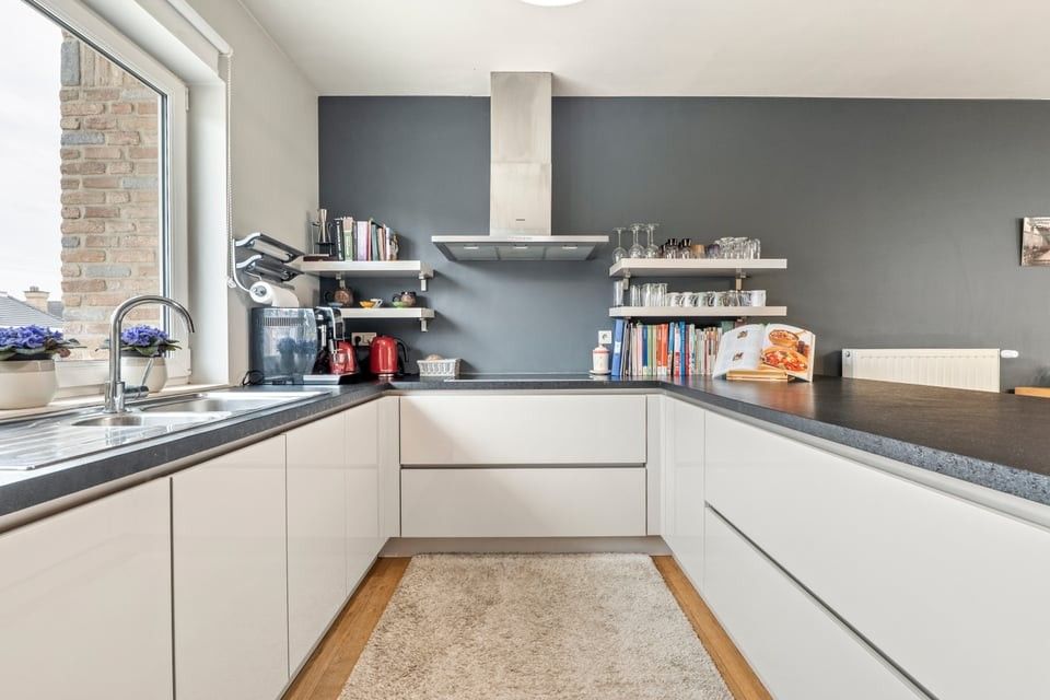 GEZELLIG 3 SLKS APPARTEMENT MET STAANPLAATS IN LANDEN foto 6