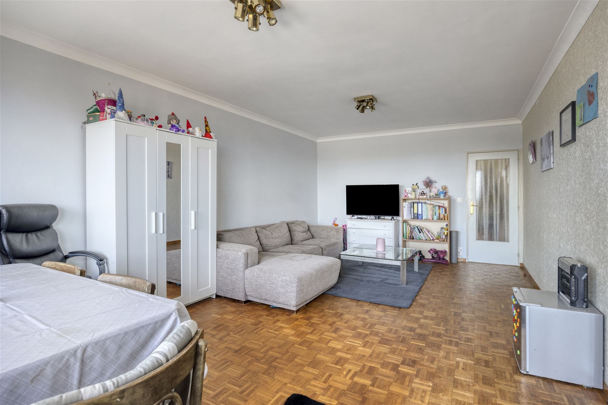 Verhuurd appartement met drie slpk en terras met prachtig uitzicht foto 2