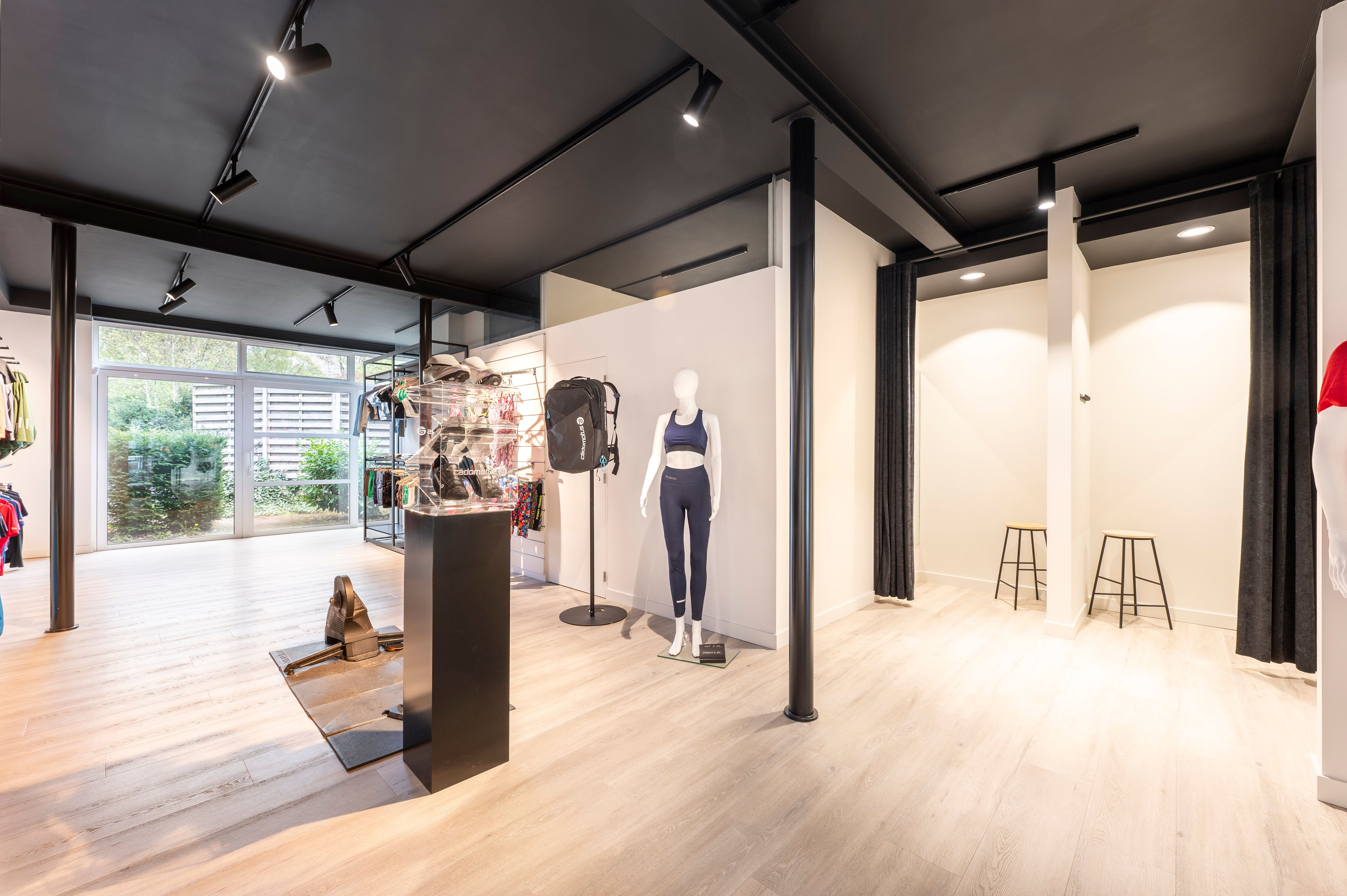 Prachtige handelsruimte op toplocatie! foto 6