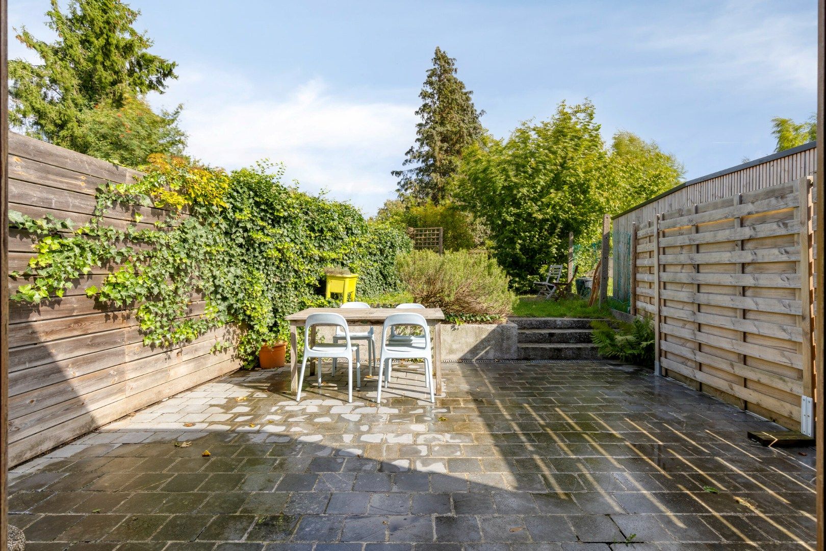 Goed gelegen woning met 3 slaapkamers en 2 badkamers in een rustige straat- bewoonbare oppervlakte 151 m² foto 22