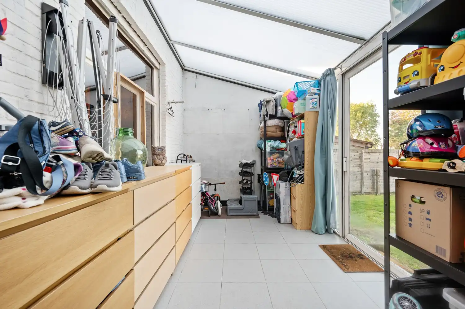 Authentieke woning met 4 slpkrs, loft en magazijn te O-L-V-Waver foto 9