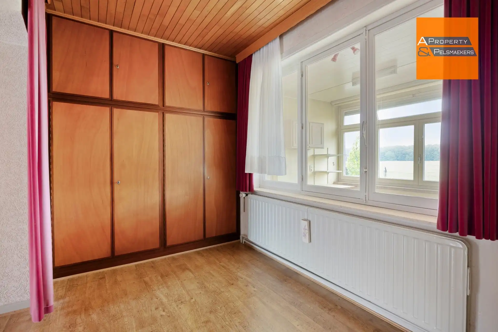 Kleine opbrengsteigendom met 2 appartementen te renoveren foto 23