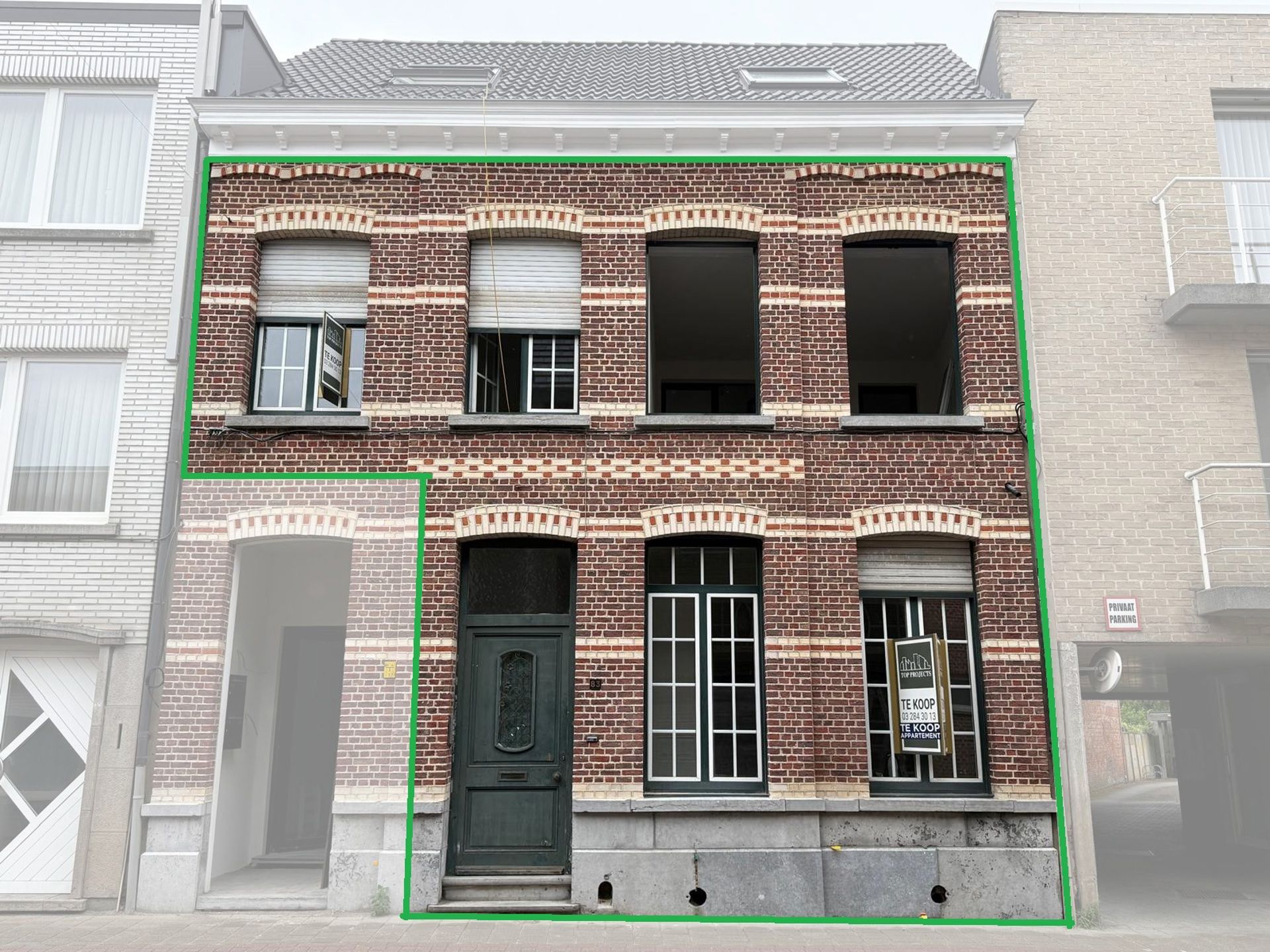 Gerenoveerd duplex appartement met 2 slaapkamers foto {{pictureIndex}}