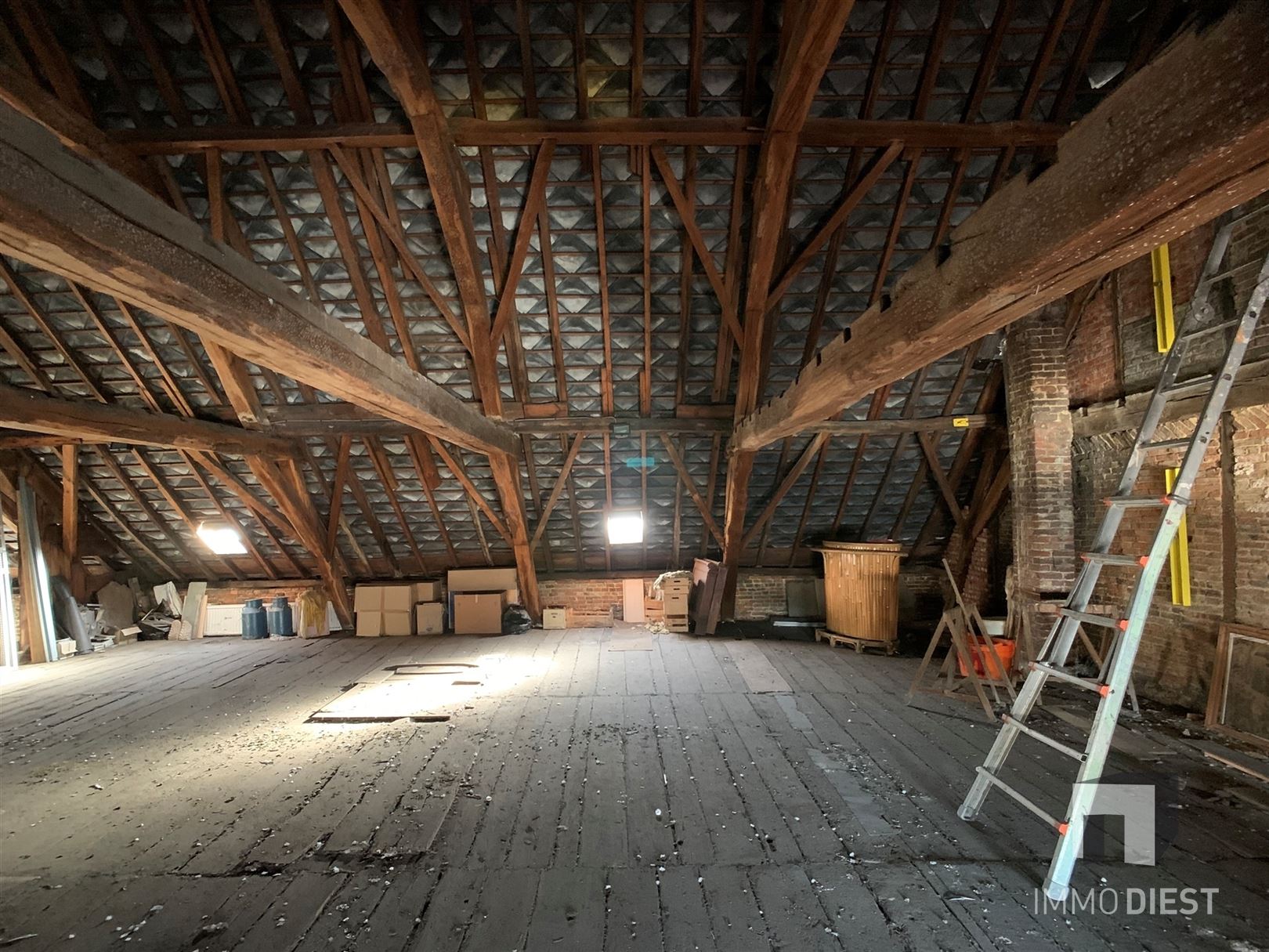 Bijzonder herenhuis in centrum van Diest foto 51