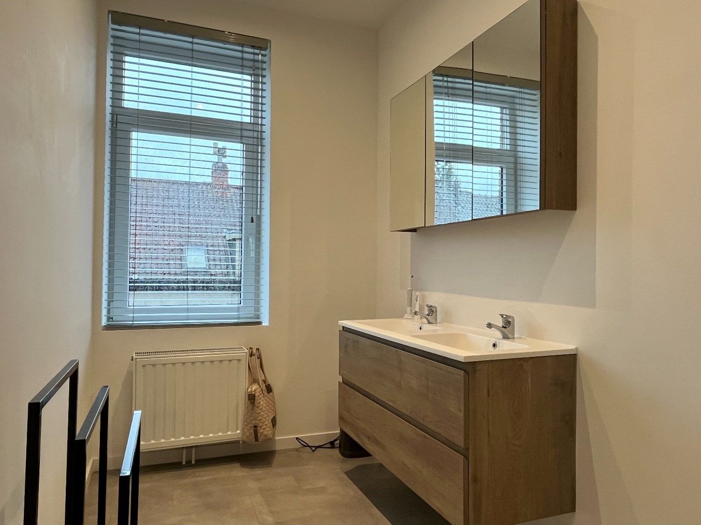 Ruime woning met 3 slaapkamers centrum Kuurne foto 8