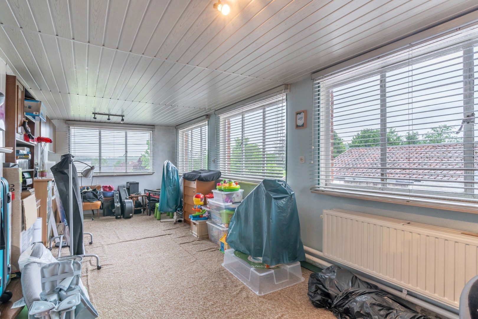 Uitstekend verzorgde gerenoveerde rijwoning met 4 slaapkamers, tuin en dubbele garage te Hoeselt op 4a61ca - perceel ook achteraan toegankelijk foto 28