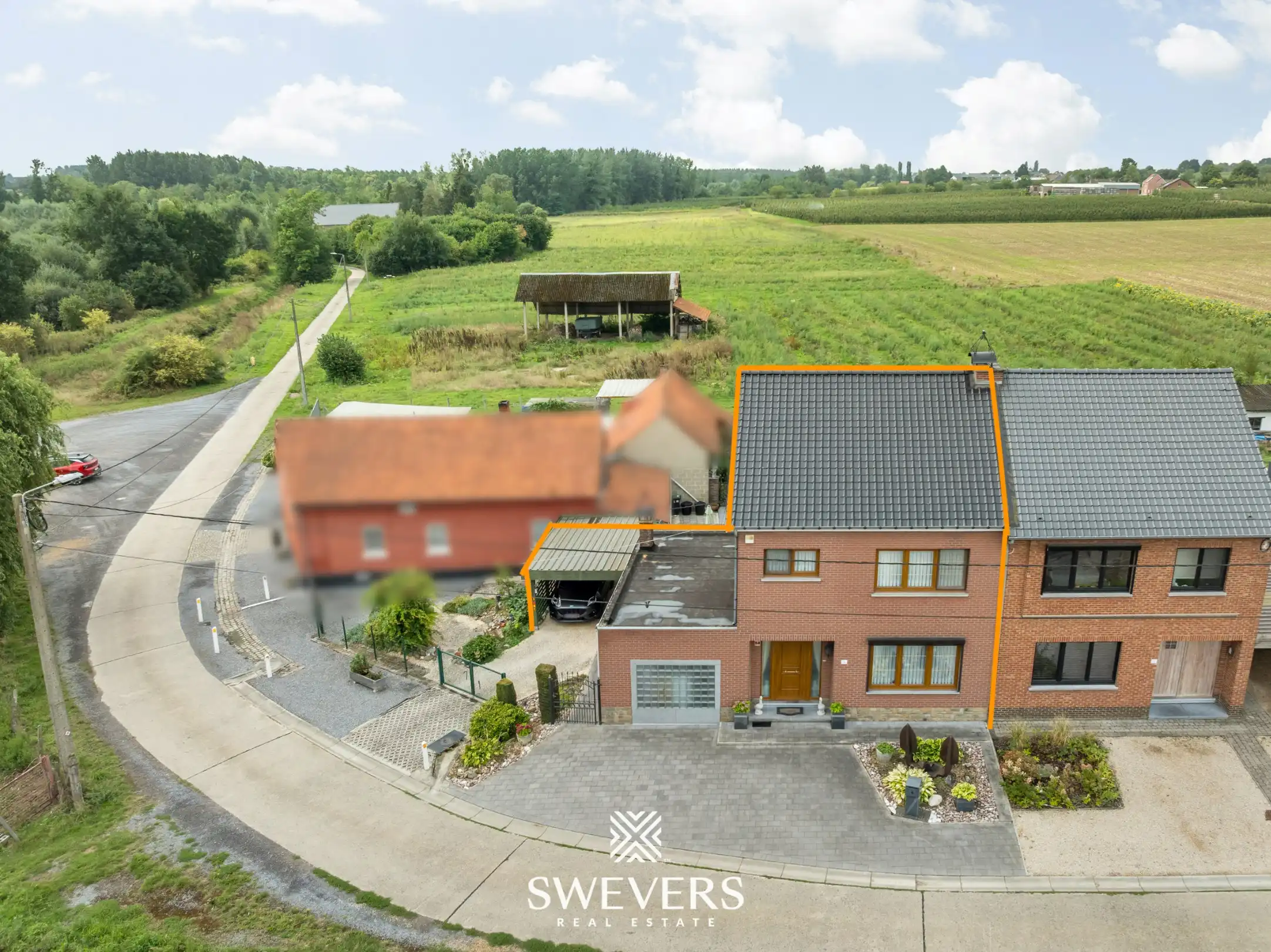 Hoofdfoto van de publicatie: Royale gezinswoning met 257 m² woonruimte