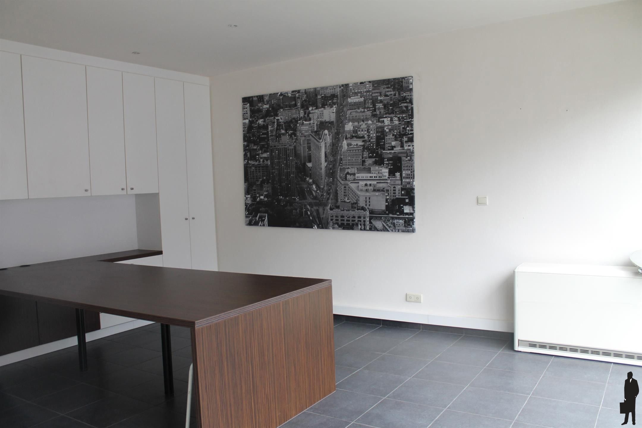Goed gelegen handelspand van ca. 40m² in hartje Turnhout foto 2