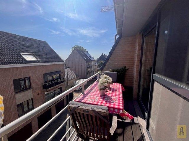 Schitterend duplexappartement op centrale ligging! foto 5