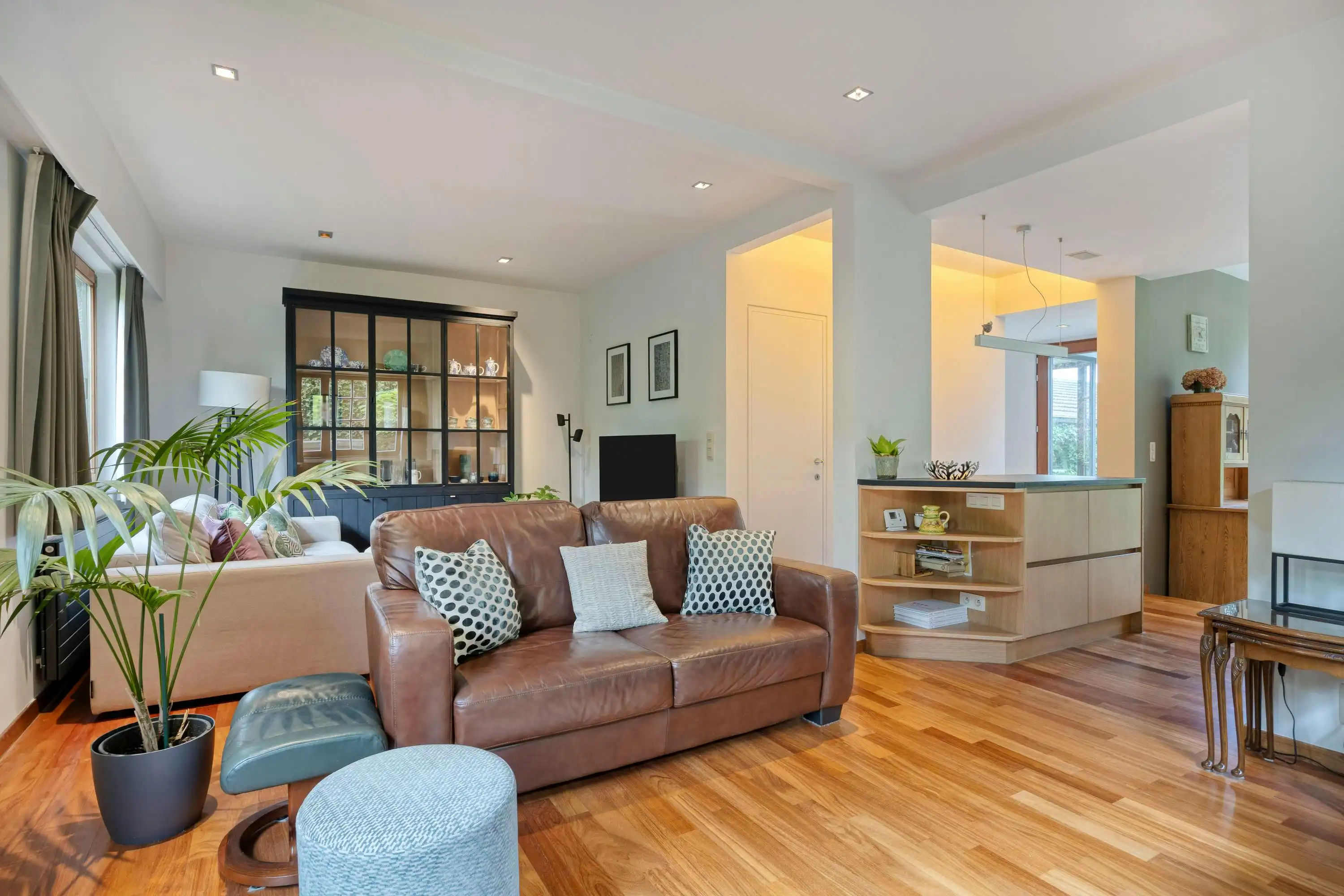 Huis met 4 slaapkamers te koop in Hoogboom/Kapellen! foto 11