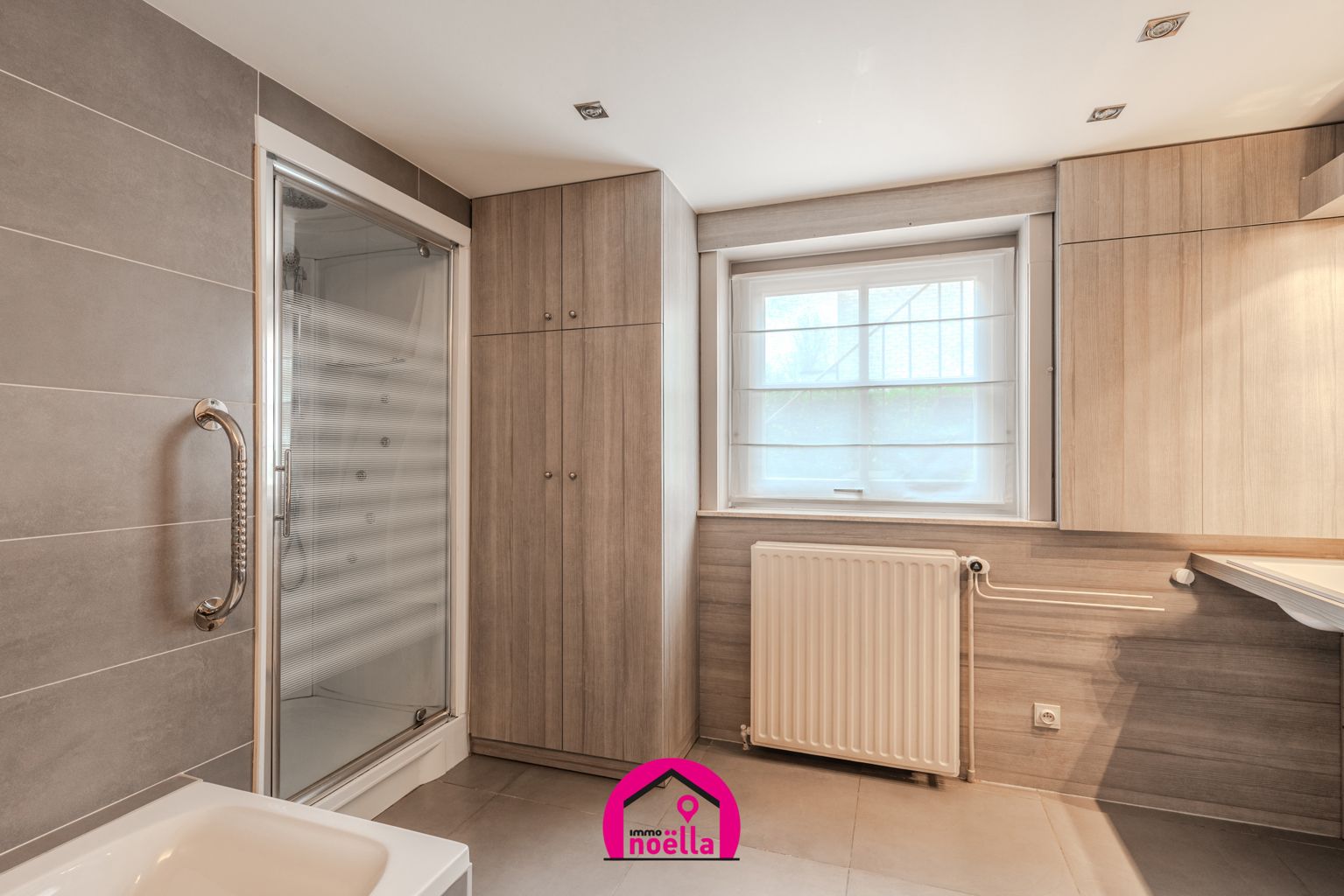 TE KOOP RUIME WONING TE DE PANNE! foto 12