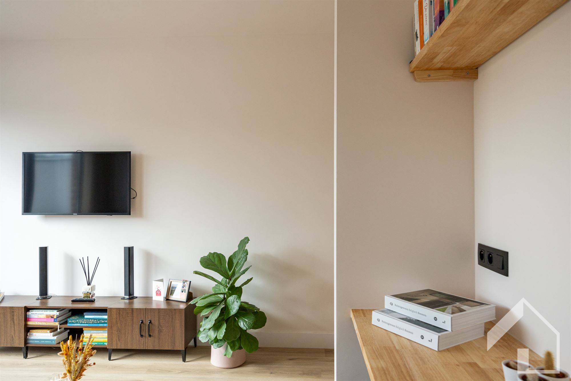 Prachtig gerenoveerde rijwoning! foto 12