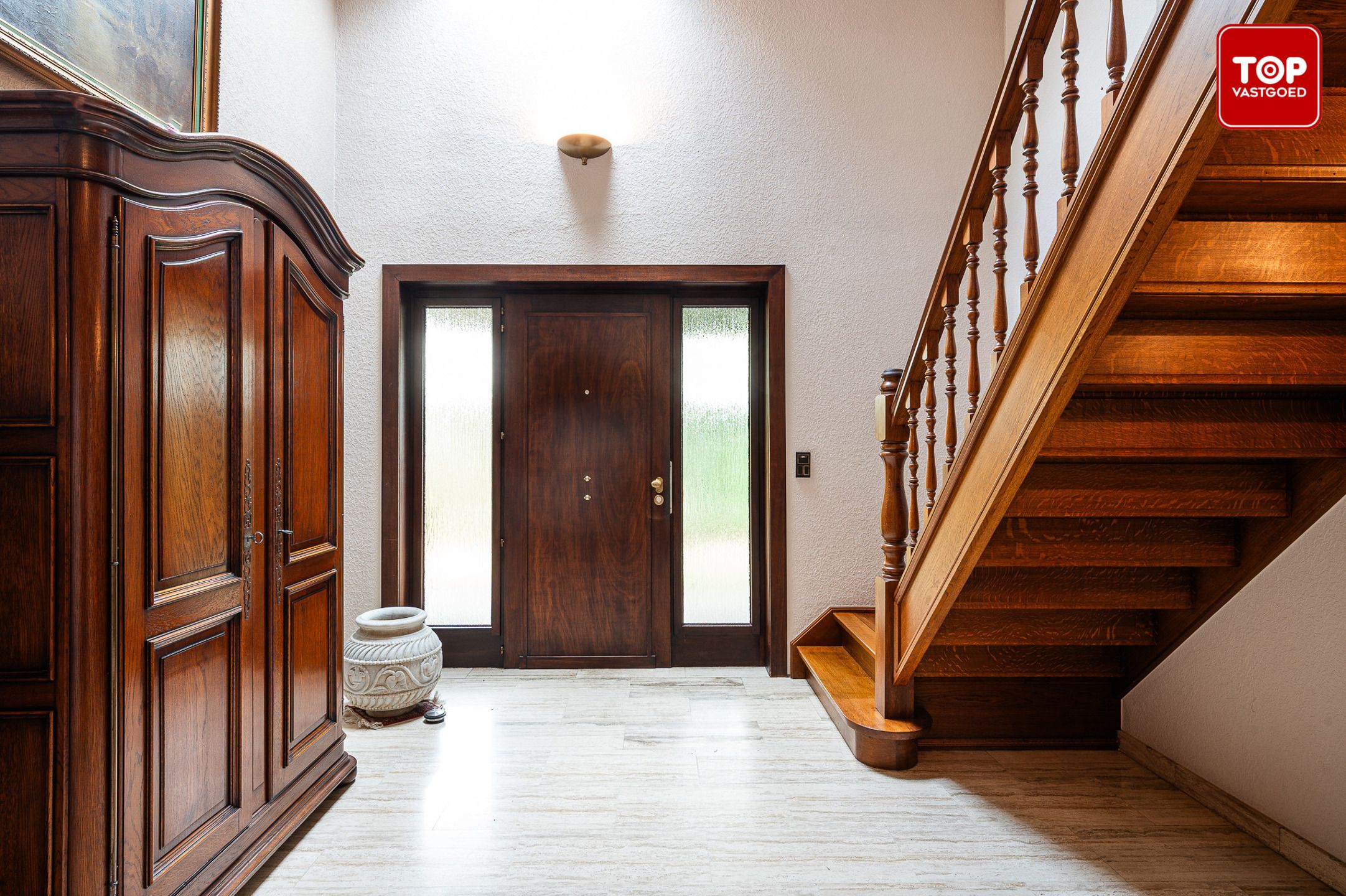 Alleenstaande villa met 4 slaapkamers in groene omgeving foto 11