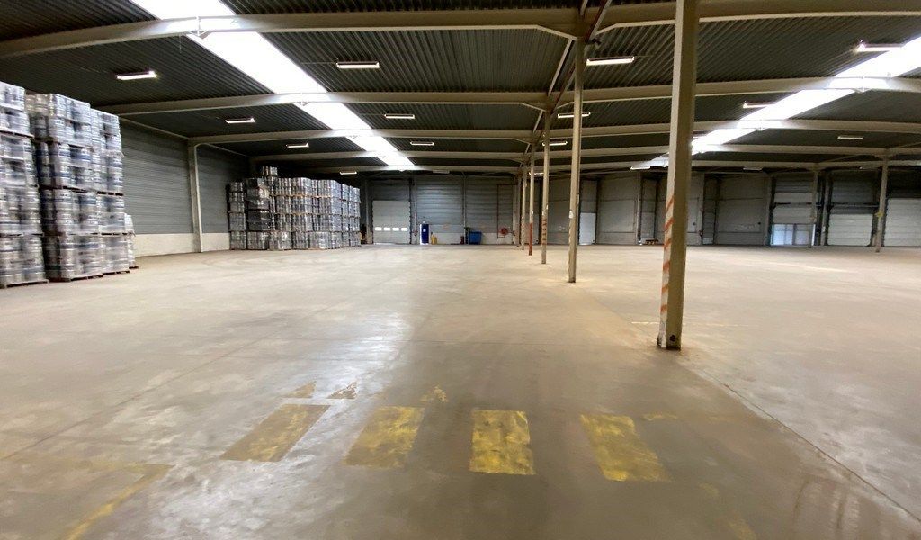 Logistieke loods te huur in I.Z. Krekelenberg Boom foto 7