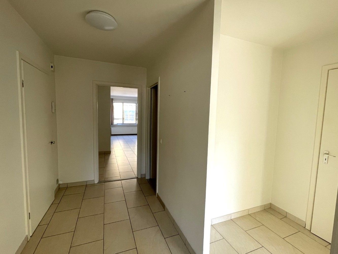 Energiezuinig appartement van ca 90m2 met 2 kamers en kelderberging foto 3