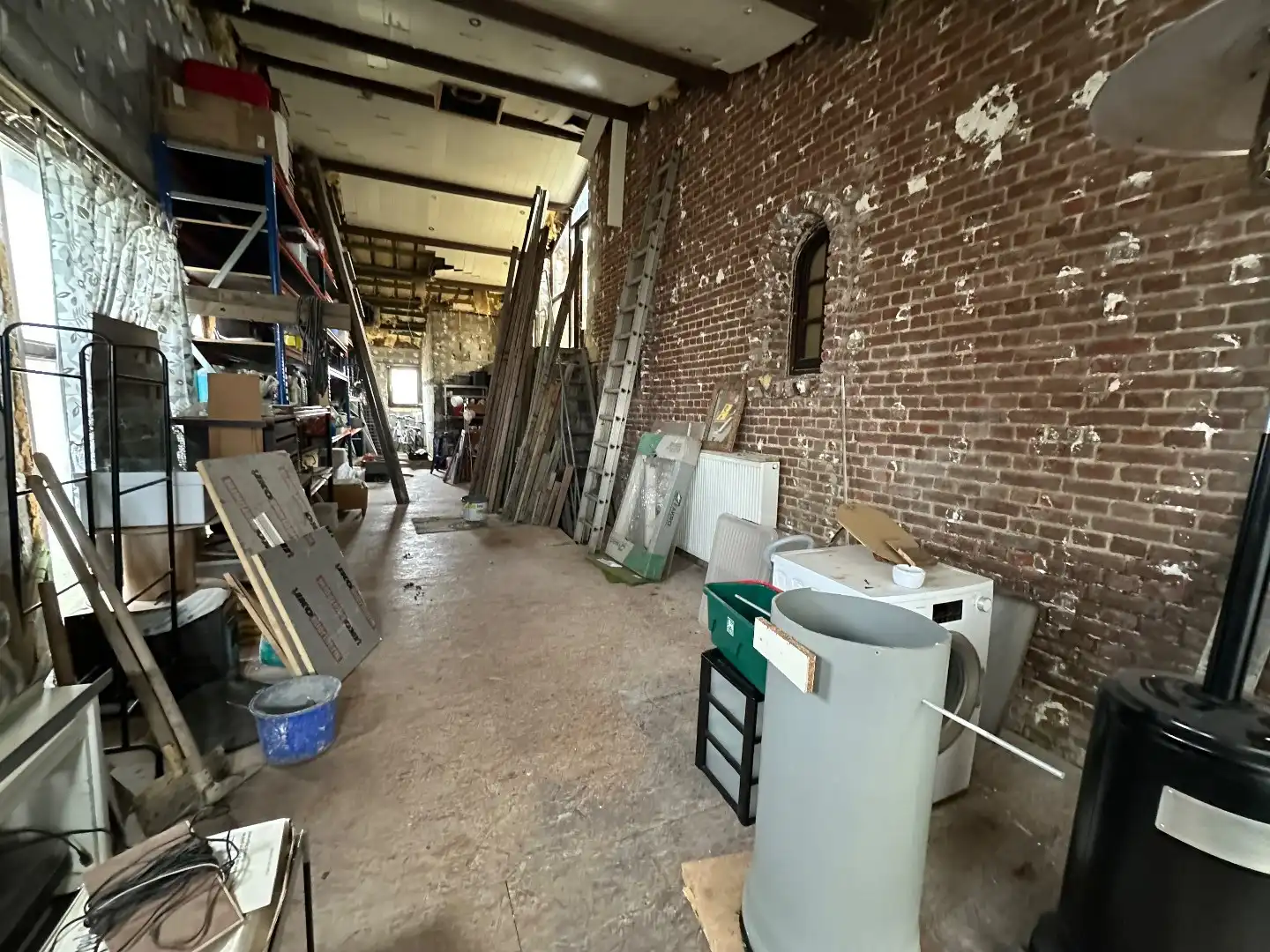 Unieke woning met enorm potentieel op perceel van 96 Are foto 26