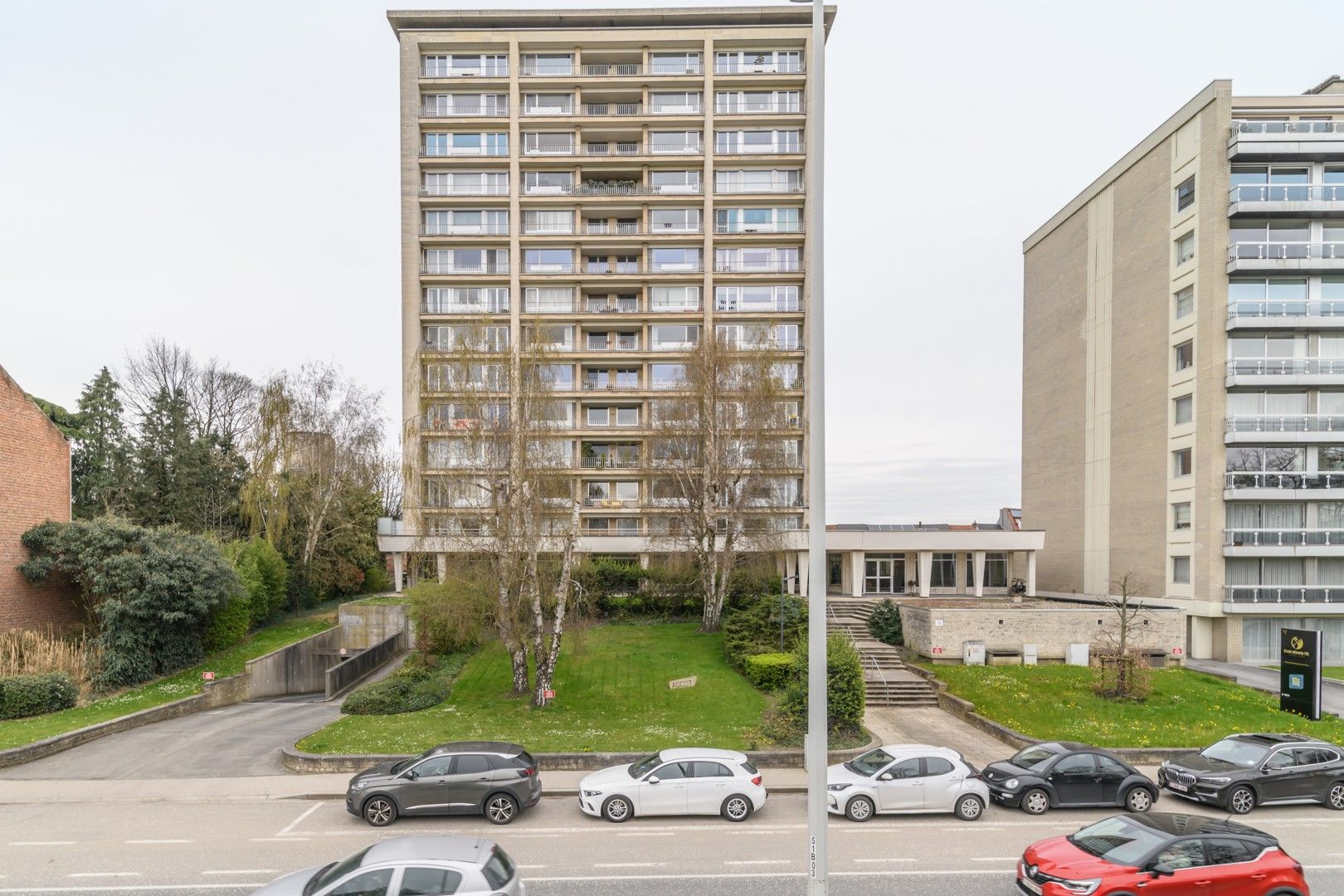 Instapklaar en zeer lichtrijk appartement op foto 24