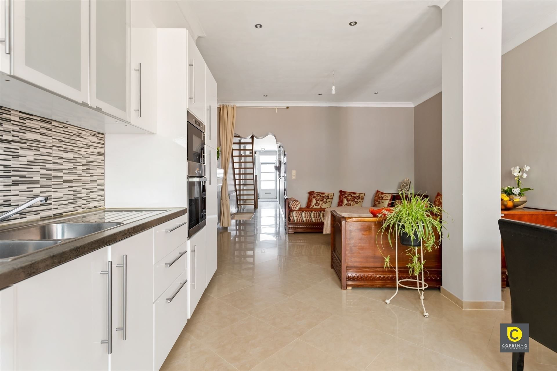 Woning: 4 slk en P foto 10