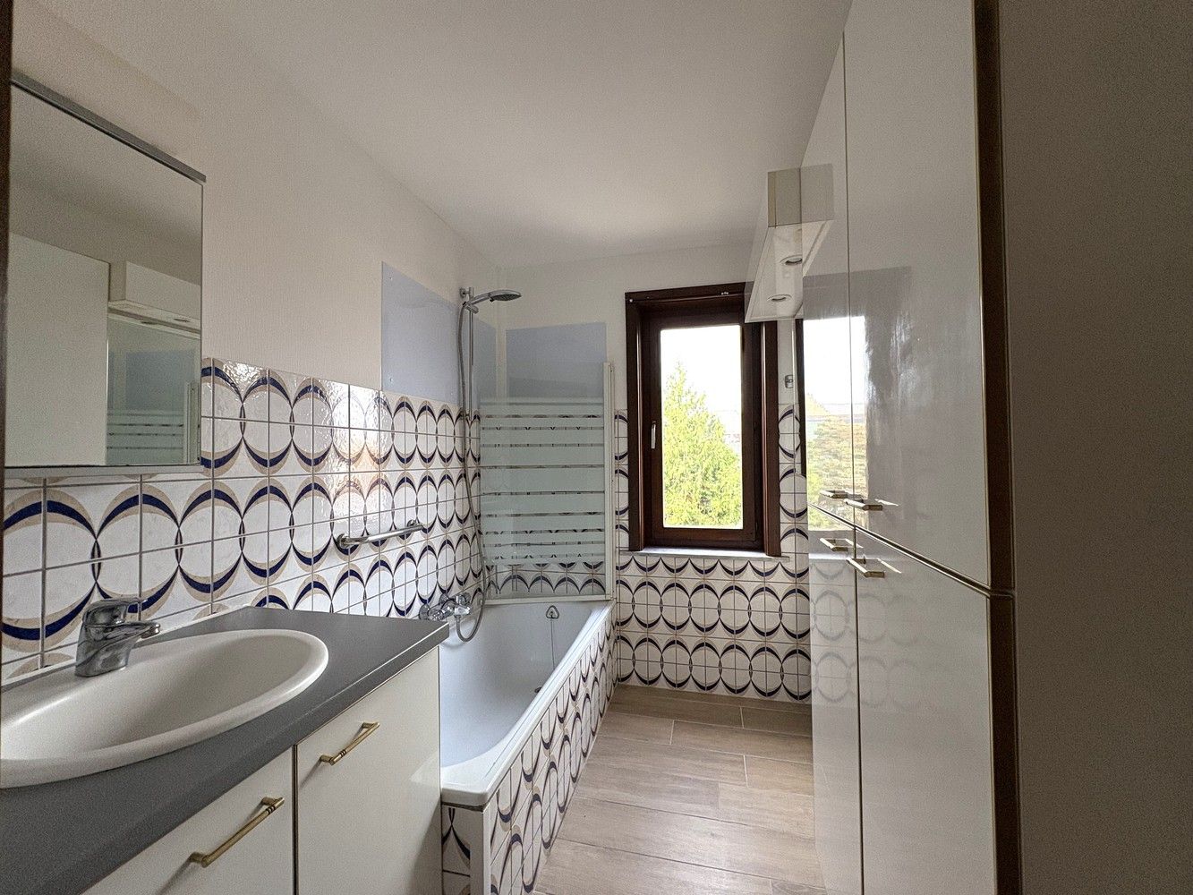 Lichtrijk appartement met 2 slaapkamers in het centrum van Torhout foto 6