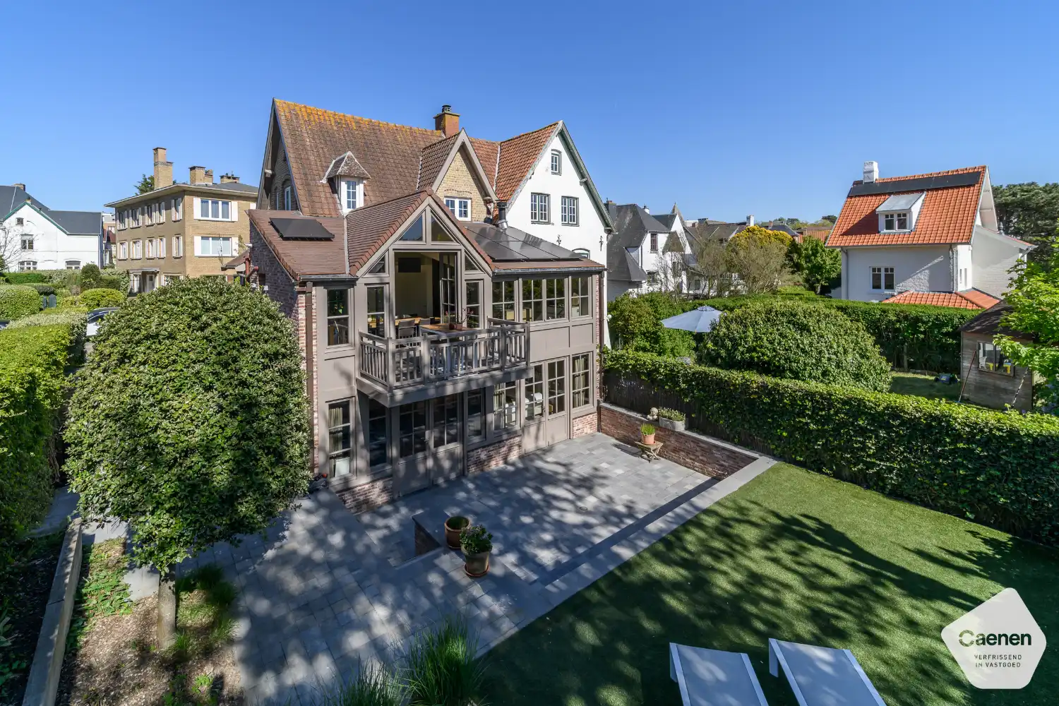 Exclusieve villa in het gegeerde Dumontwijk – luxe, rust en comfort op wandelafstand van zee foto 2