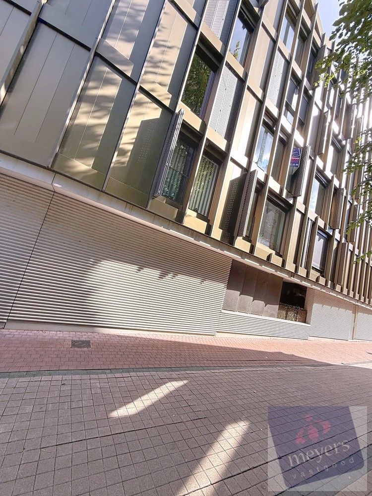 Assistentiewoning met terras en autostaanplaats in het hart van Hasselt foto 18