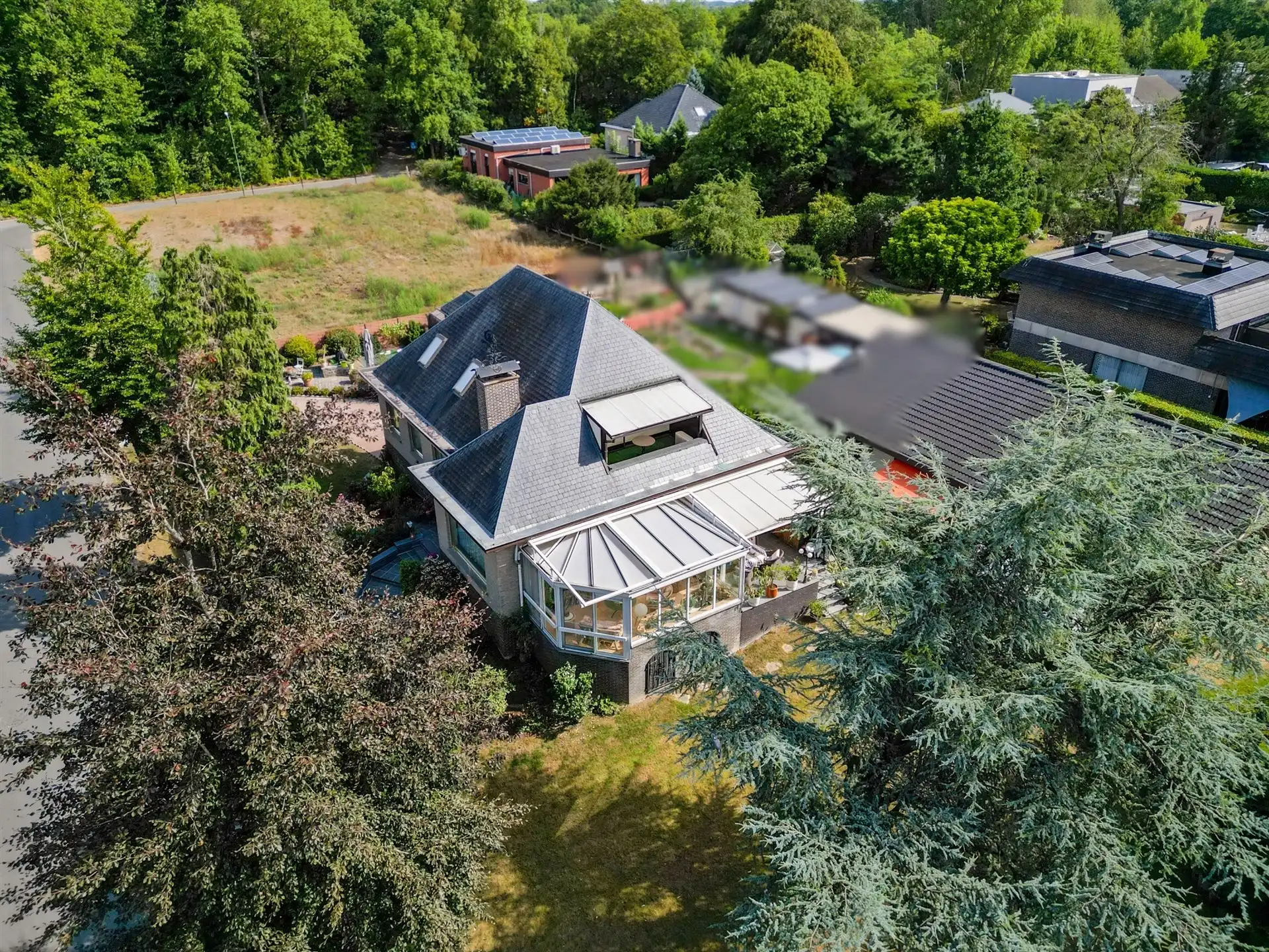 Riante villa op een mooie en rustige locatie. foto 34