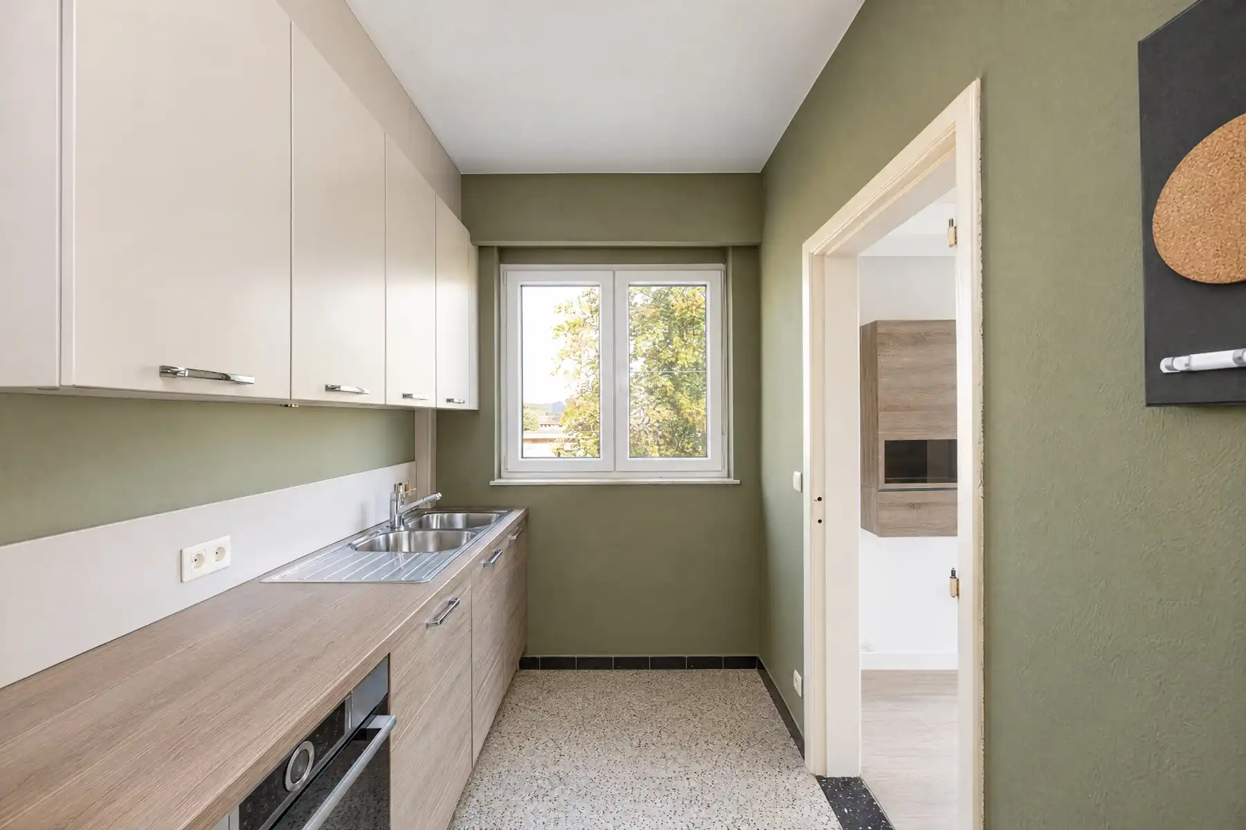 RUIM HOEKAPPARTEMENT MET 3 SLAAPKAMERS & TERRAS foto 7