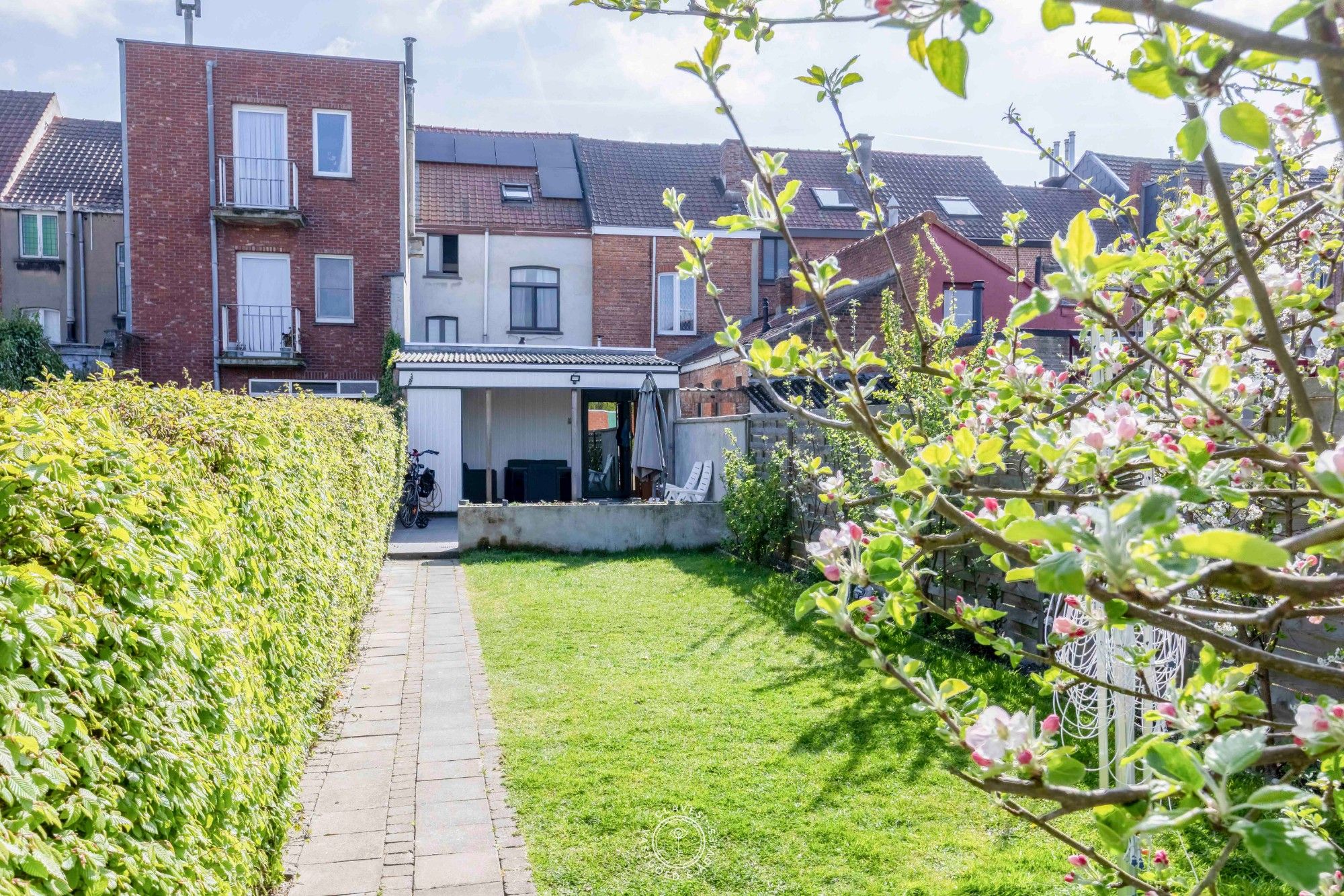 Instapklare woning met zonnige tuin en 4 slaapkamers foto 18