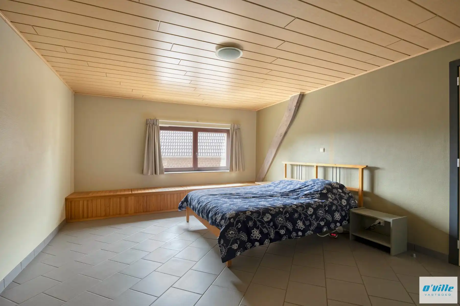 Grote woning met veel uitbreidingsmogelijkheden foto 24