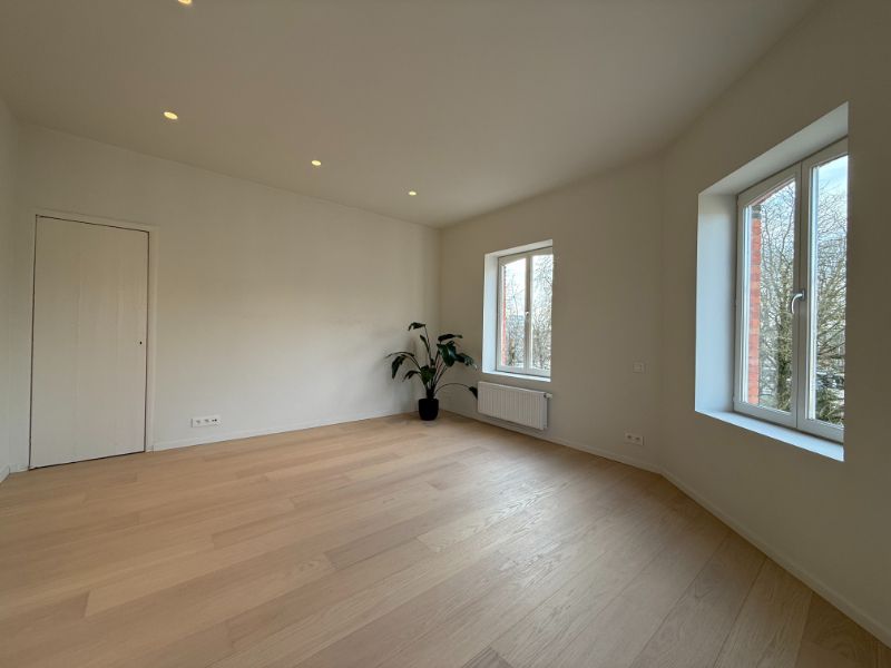 Unieke gerenoveerde triplex appartement met zicht op Coupure foto 14