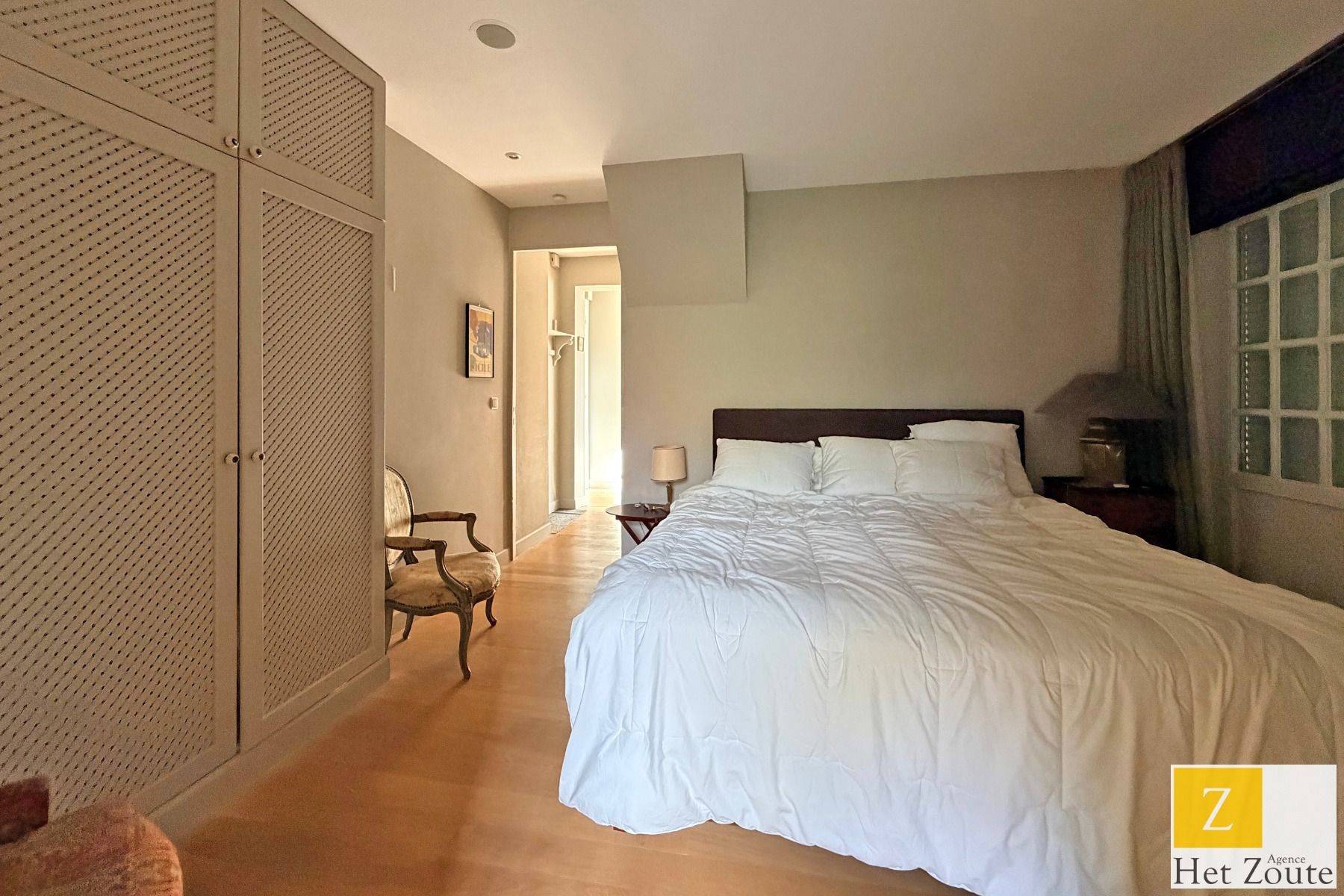 Gemeubeld karaktervol appartement op toplocatie - Het Zoute foto 11