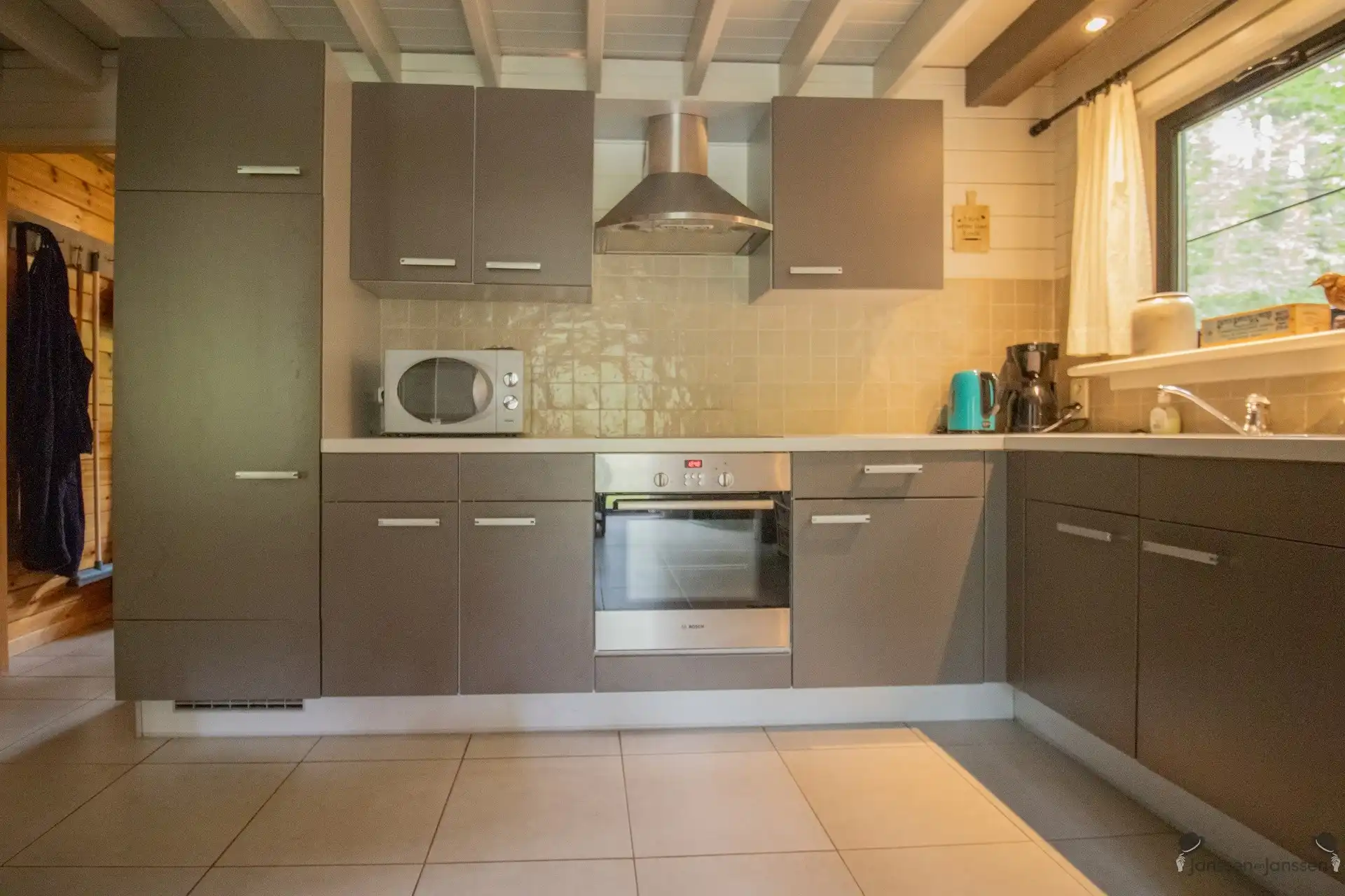 Chalet met bew. opp. van 100 m² met 3 slaapkamers op 3.759 m² in gebied voor verblijfsrecreatie foto 6