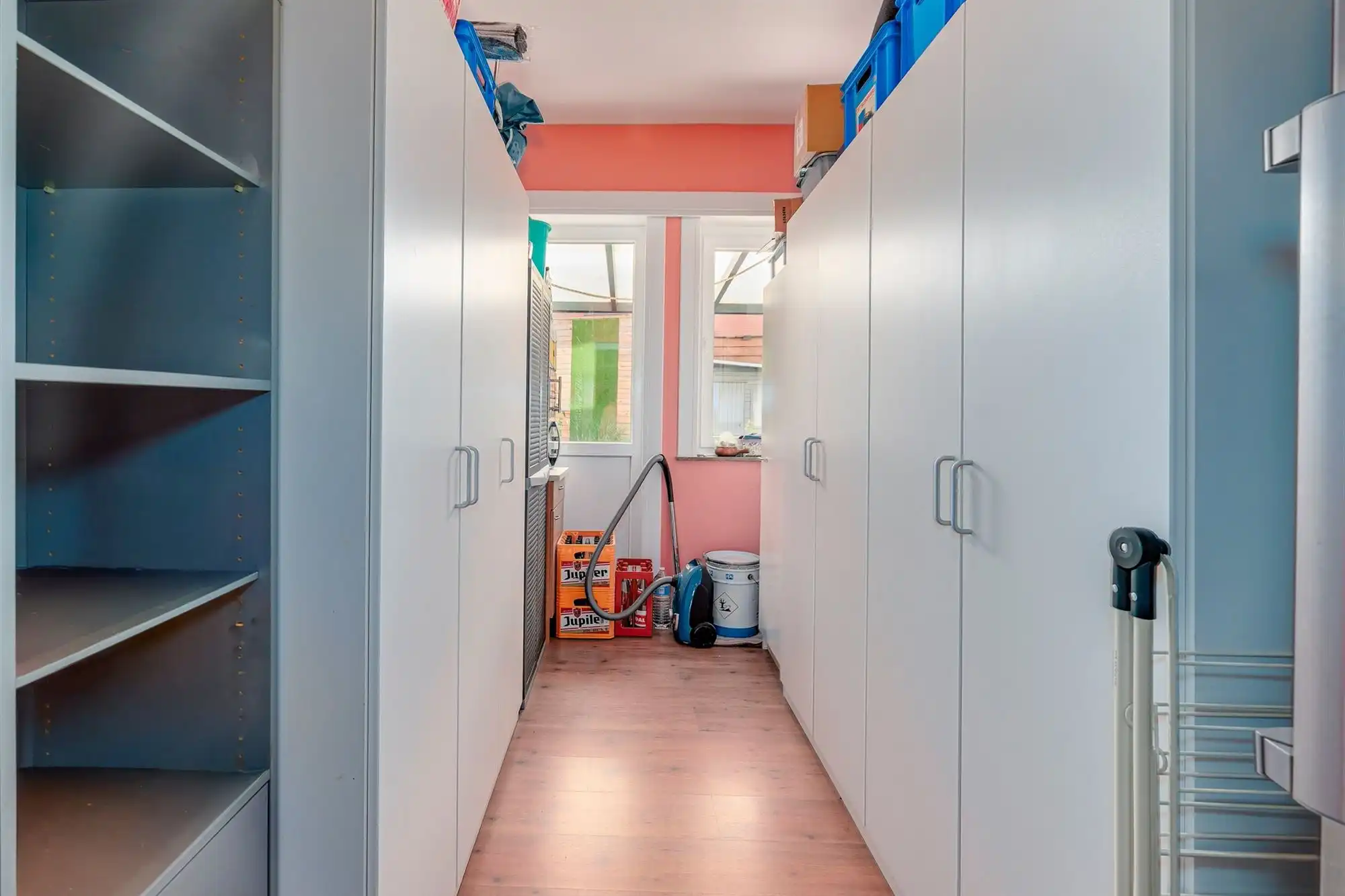 Ruim appartement met 3 slaapkamers, 2 badkamers en fantastische tuin! foto 22