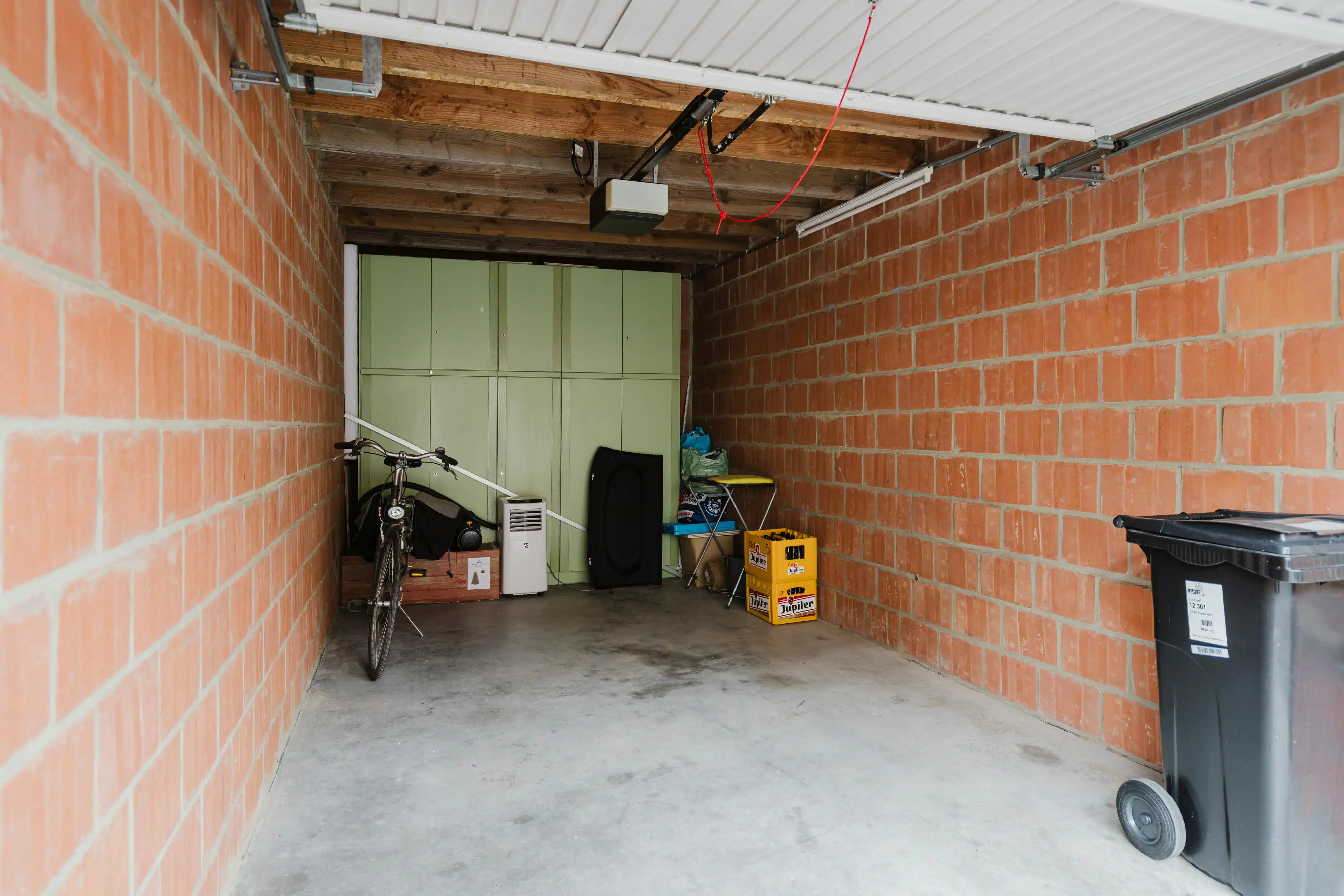 Lichtrijk appartement te koop in hartje Harelbeke! foto 12