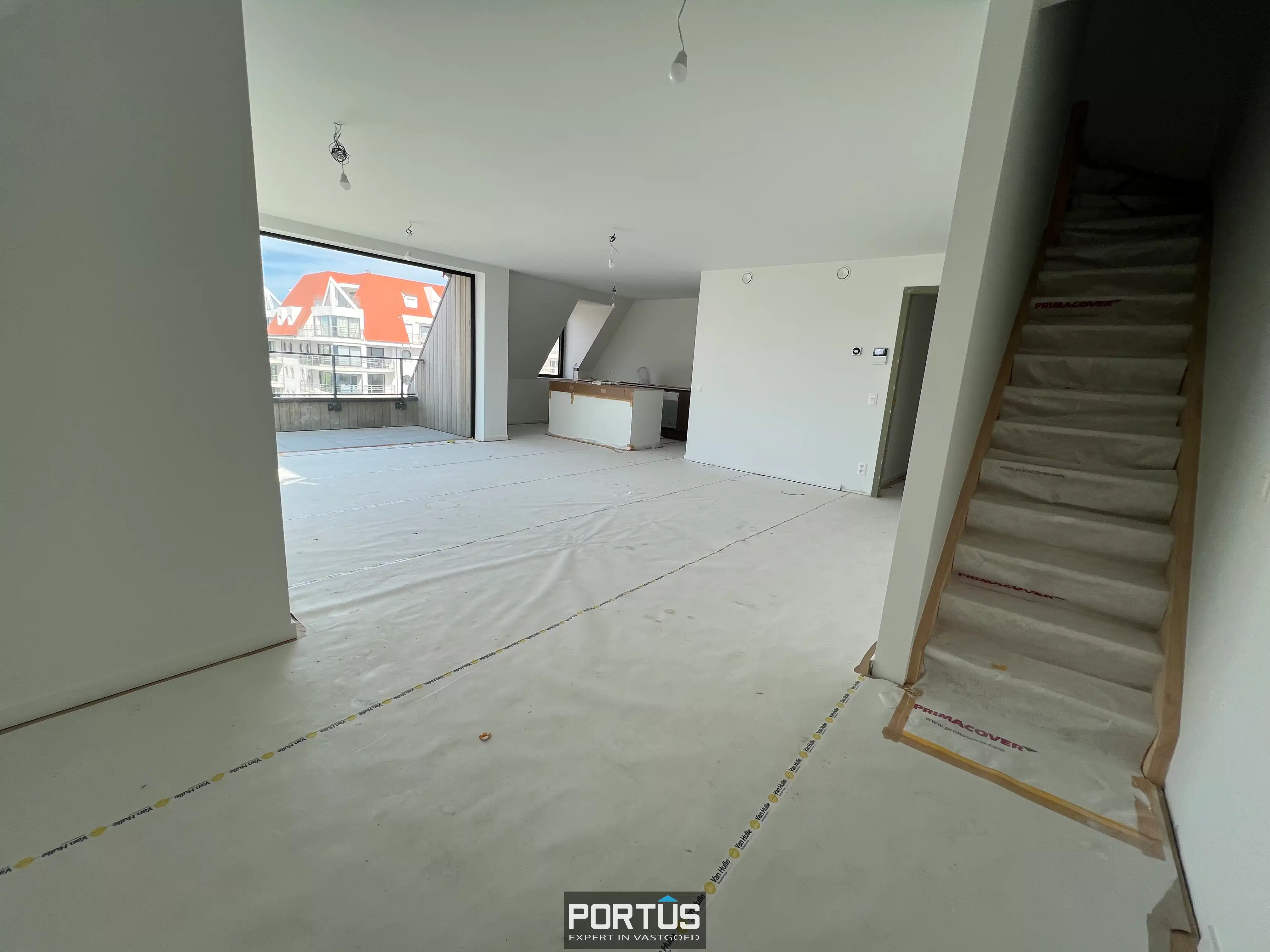 Instapklaar nieuwbouwappartement te koop met 2 slaapkamer in Residentie Portanic te Nieuwpoort foto 2