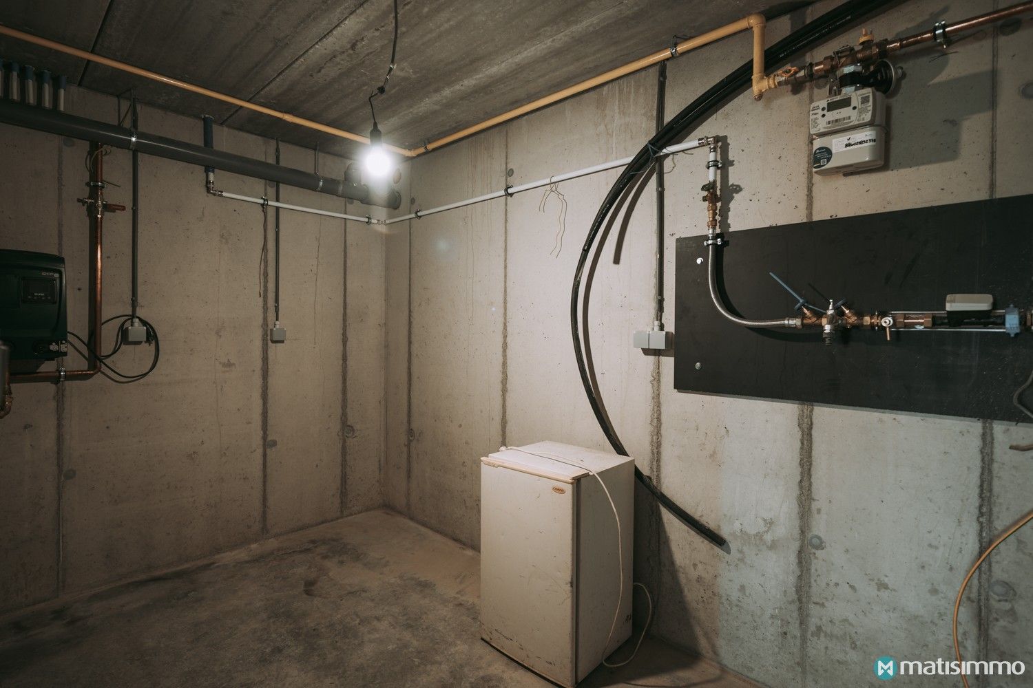MODERNE NIEUWBOUWWONING MET 3 SLAAPKAMERS, INPANDIGE GARAGE EN VOLLEDIG ONDERKELDERD VLAKBIJ HET CENTRUM VAN BILZEN foto 31