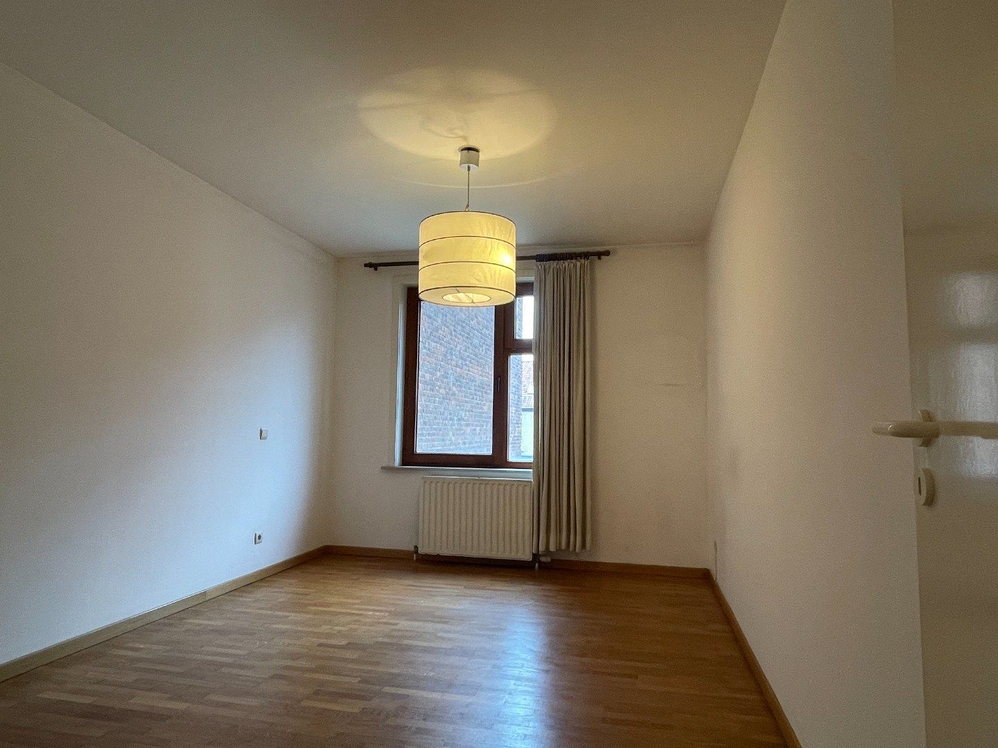 Tweeslaapkamerappartement met ondergrondse autostaanplaats foto 5